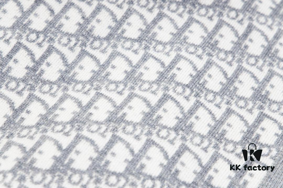 6931a09eccd8ab3d7af94746 DIOR Knit Coat with Reversible Cashmere and Logo Pattern