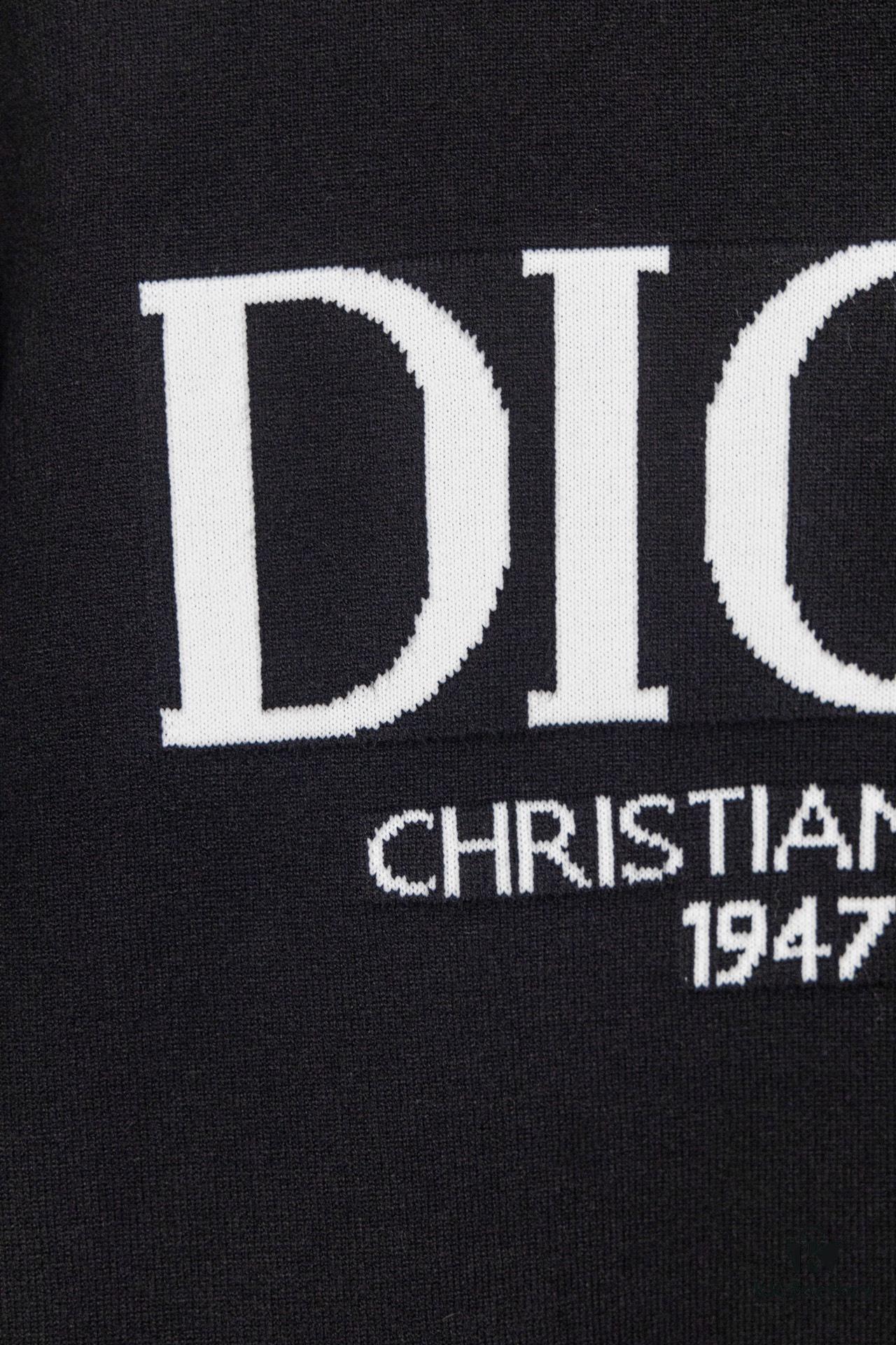 6931a0a0ccd8ab3d7af9476d DIOR Autumn/Winter New Arrival Crew Neck Sweater with Chest Letter Jacquard Pattern, Unisex Stylish Casual Wear
