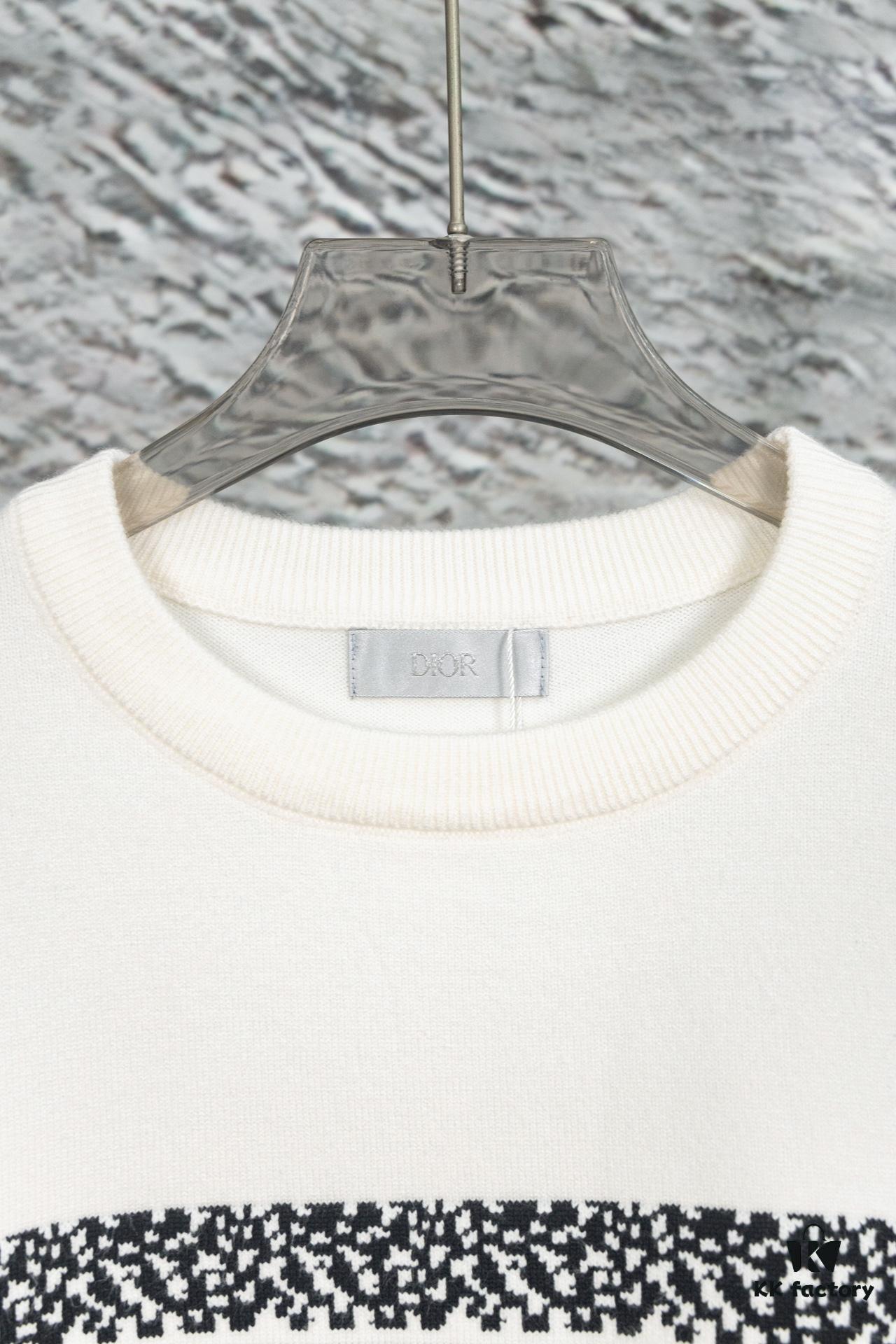 6931a0a2ccd8ab3d7af9478e Dior 2024 New Arrival Jacquard Knit Long Sleeve Sweater Unisex, Classic Elastic Slim-Fit T-Shirt Short Sleeve, Exquisitely Crafted, Smooth and Breathable Fabric, High-Quality Fine-Knit Stretch Material, Lightweight and Comfortable