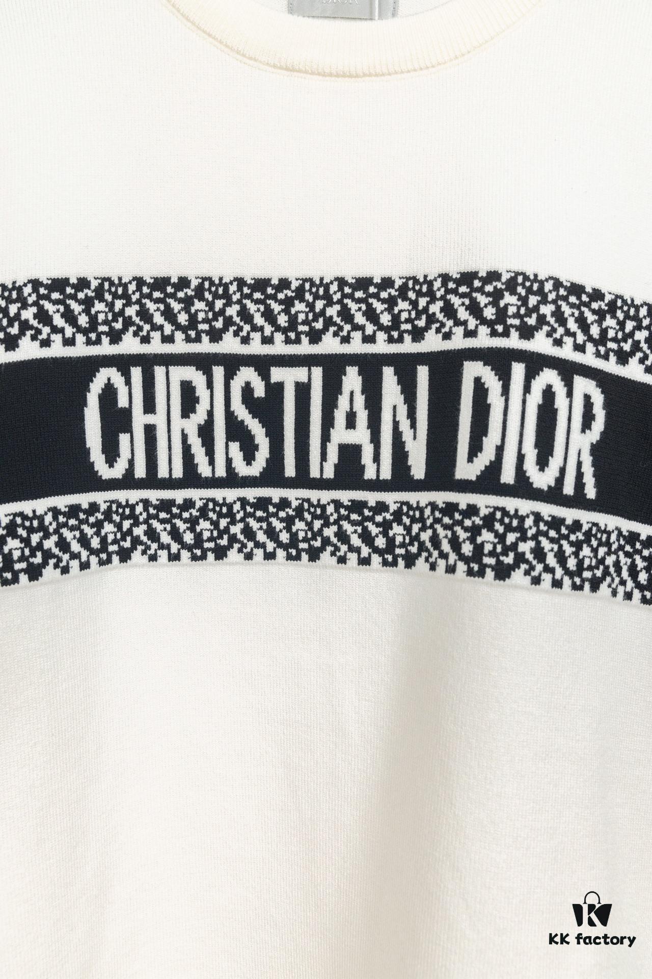 6931a0a2ccd8ab3d7af94791 Dior 2024 New Arrival Jacquard Knit Long Sleeve Sweater Unisex, Classic Elastic Slim-Fit T-Shirt Short Sleeve, Exquisitely Crafted, Smooth and Breathable Fabric, High-Quality Fine-Knit Stretch Material, Lightweight and Comfortable