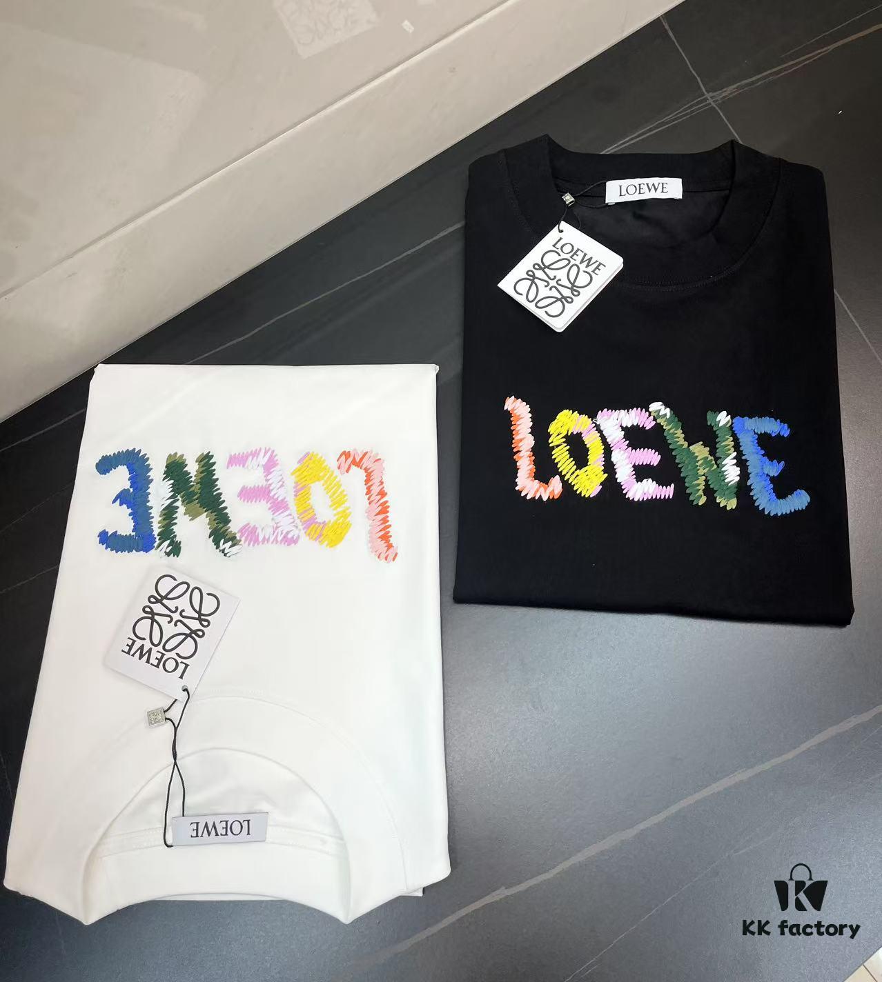 6931a0a4ccd8ab3d7af947ba LOEWE New Arrival Towel Embroidery T-Shirt, High-Quality 280g Double-Yarn Cotton Fabric, Soft and Comfortable Wear, Heavyweight Smooth Cotton Washed Feel, Premium Front Letter Towel Embroidery with Special Craftsmanship, Custom Dyeing, Full Branding, Not Ordinary Market Version