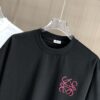 6931a0a5ccd8ab3d7af947ce LOEW Loewe 2025 Spring/Summer New Arrival Round Neck Short Sleeve Hand-Painted Print High Grammage 320g Double-Yarn Combed Cotton Fabric Slightly Loose Fit Unisex