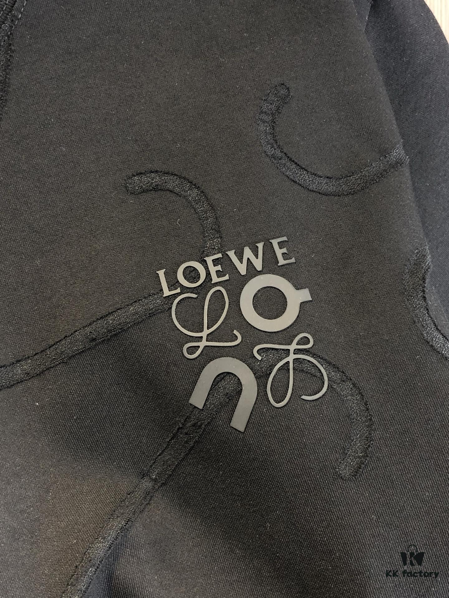 6931a0a6ccd8ab3d7af947e4 LOEWE 2025 Spring/Summer New Arrival Round Neck Short Sleeve T-Shirt with Laser Etching and Embossed Lettering, Made from 320g Double-Yarn Combed Cotton, Slightly Relaxed Fit, Soft and Substantial Fabric, Unisex Design