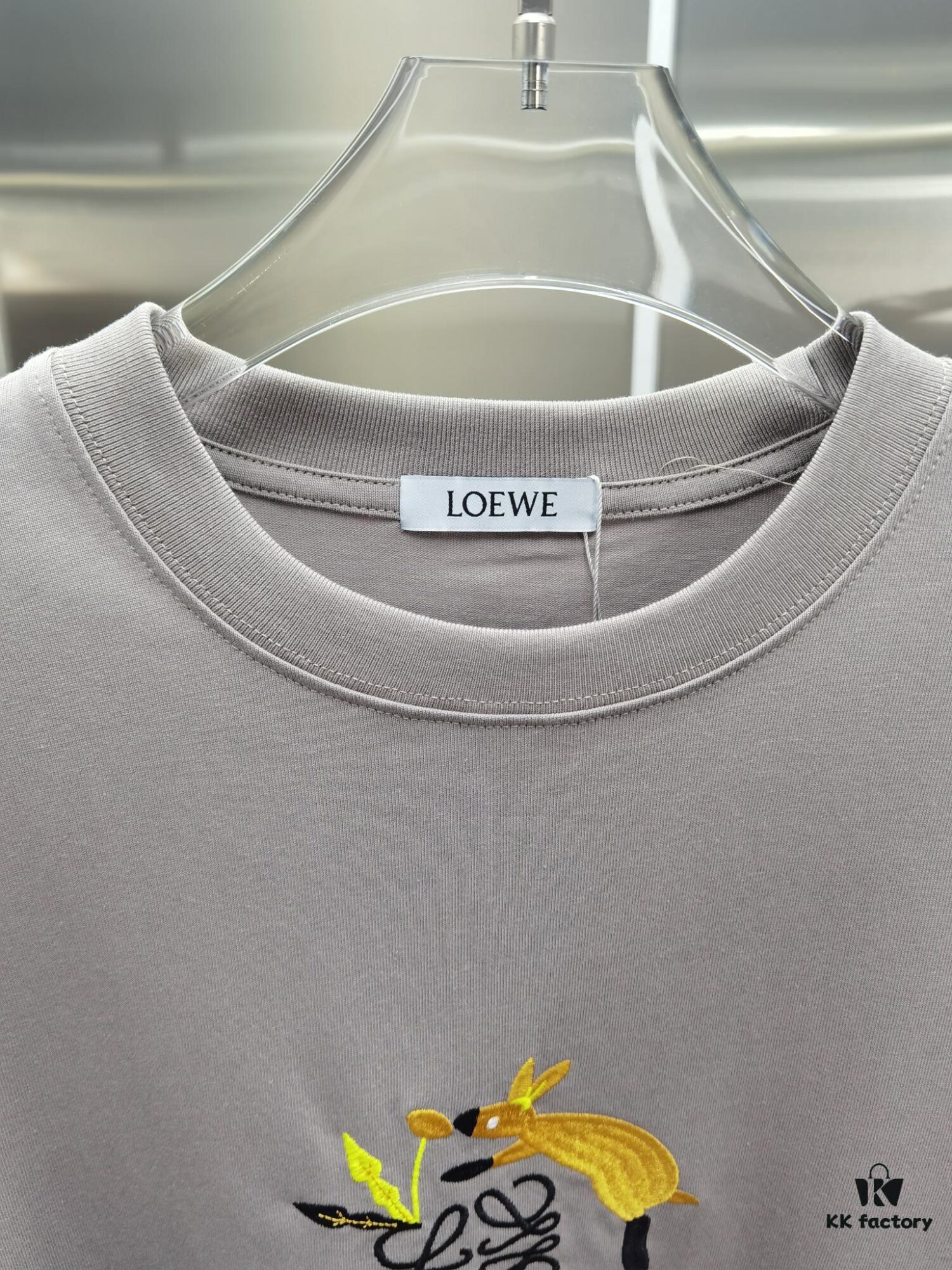 6931a0adccd8ab3d7af94863 Loewe Embroidered Short Sleeve T-Shirt (Premium Version, Different from Standard Stock)