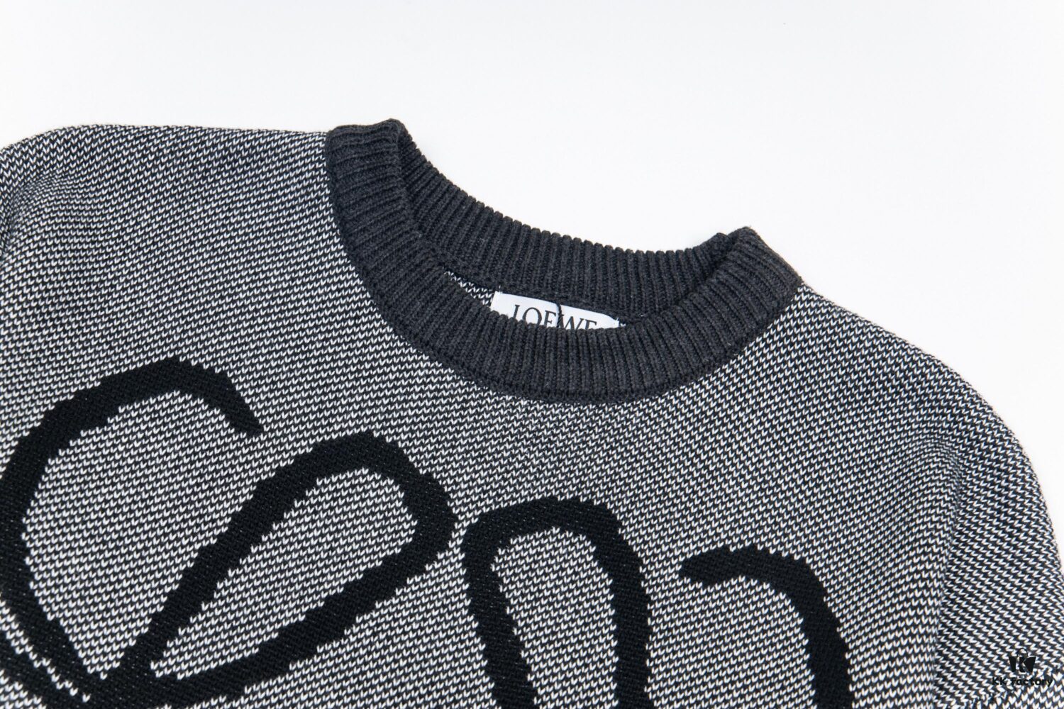 6931a0b0ccd8ab3d7af948ae LOEWE Crew Neck Knit Sweater with Classic Chest Logo Unisex Casual Pullover