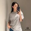 6931a0b5ccd8ab3d7af94914 Loewe 2025 New Arrival Short Sleeve T-Shirt, Stylish and Minimalist Design with Embroidered Logo on Chest, Cotton Fabric for Comfort and Structure