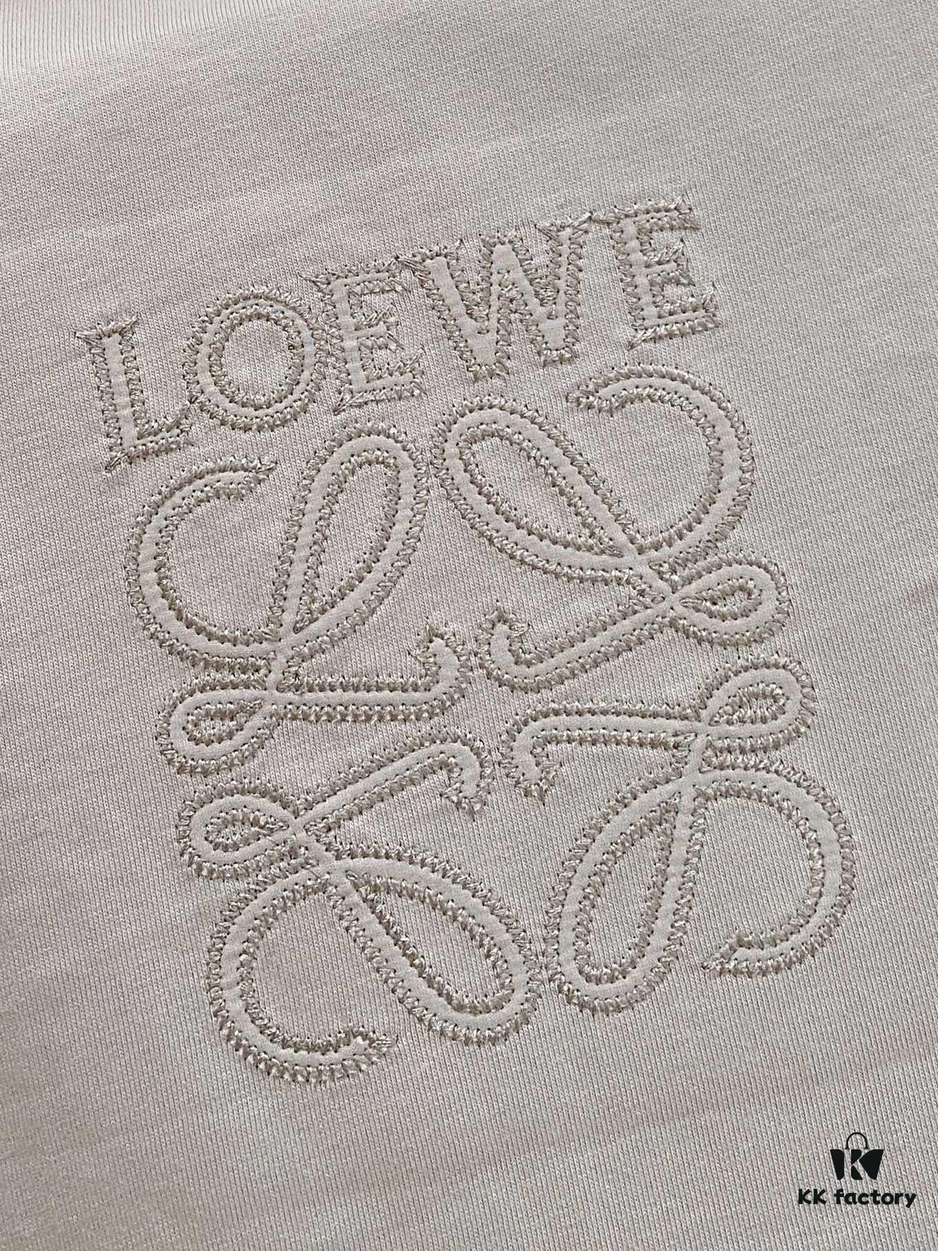 6931a0b6ccd8ab3d7af94919 Loewe 2025 New Arrival Short Sleeve T-Shirt, Stylish and Minimalist Design with Embroidered Logo on Chest, Cotton Fabric for Comfort and Structure