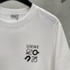 6931a0b7ccd8ab3d7af9492b LOEWE 25SS New Arrival Designer T-Shirt! Recommended Collaborative Edition! 260g Pure Cotton Fabric, Extremely Comfortable to Wear, 3D Embroidery on Chest Area, Brand Letters Clearly Highlighting the Theme, Offering Exceptional Texture, Visual Appeal, and Tactile Experience!