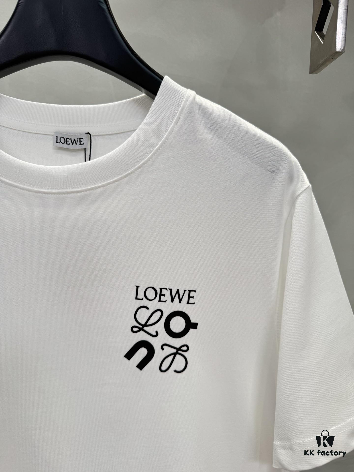 6931a0b7ccd8ab3d7af9492b LOEWE 25SS New Arrival Designer T-Shirt! Recommended Collaborative Edition! 260g Pure Cotton Fabric, Extremely Comfortable to Wear, 3D Embroidery on Chest Area, Brand Letters Clearly Highlighting the Theme, Offering Exceptional Texture, Visual Appeal, and Tactile Experience!