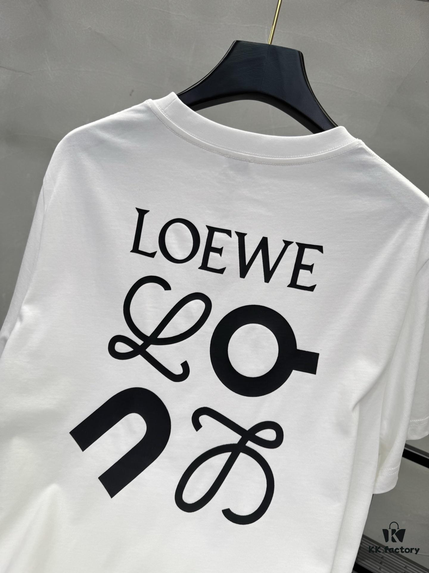 6931a0b7ccd8ab3d7af9492e LOEWE 25SS New Arrival Designer T-Shirt! Recommended Collaborative Edition! 260g Pure Cotton Fabric, Extremely Comfortable to Wear, 3D Embroidery on Chest Area, Brand Letters Clearly Highlighting the Theme, Offering Exceptional Texture, Visual Appeal, and Tactile Experience!