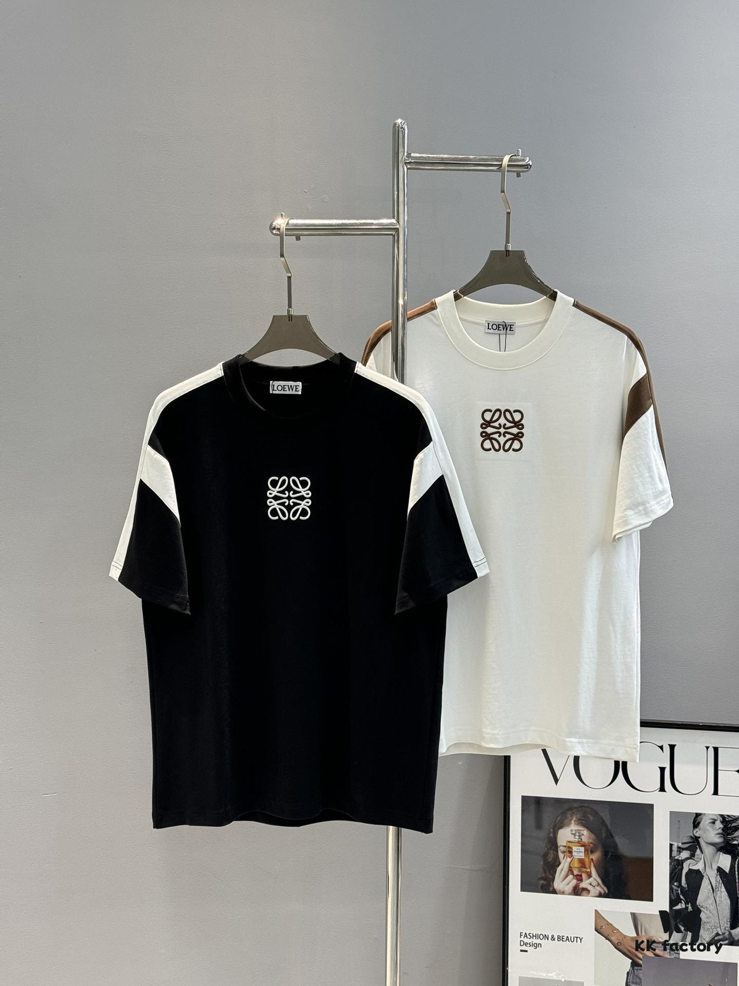 6931a0c8ccd8ab3d7af94a86 Loewe 25s New Arrival T-Shirt, Unisex, Panel Design, Color-Block Style, 280g Premium Cotton Fabric, Soft and Comfortable, 3D Embroidered Logo on Chest, Fashionable and Unique, Original Customized Version with Complete Triple Labels, Perfect for Men and Women