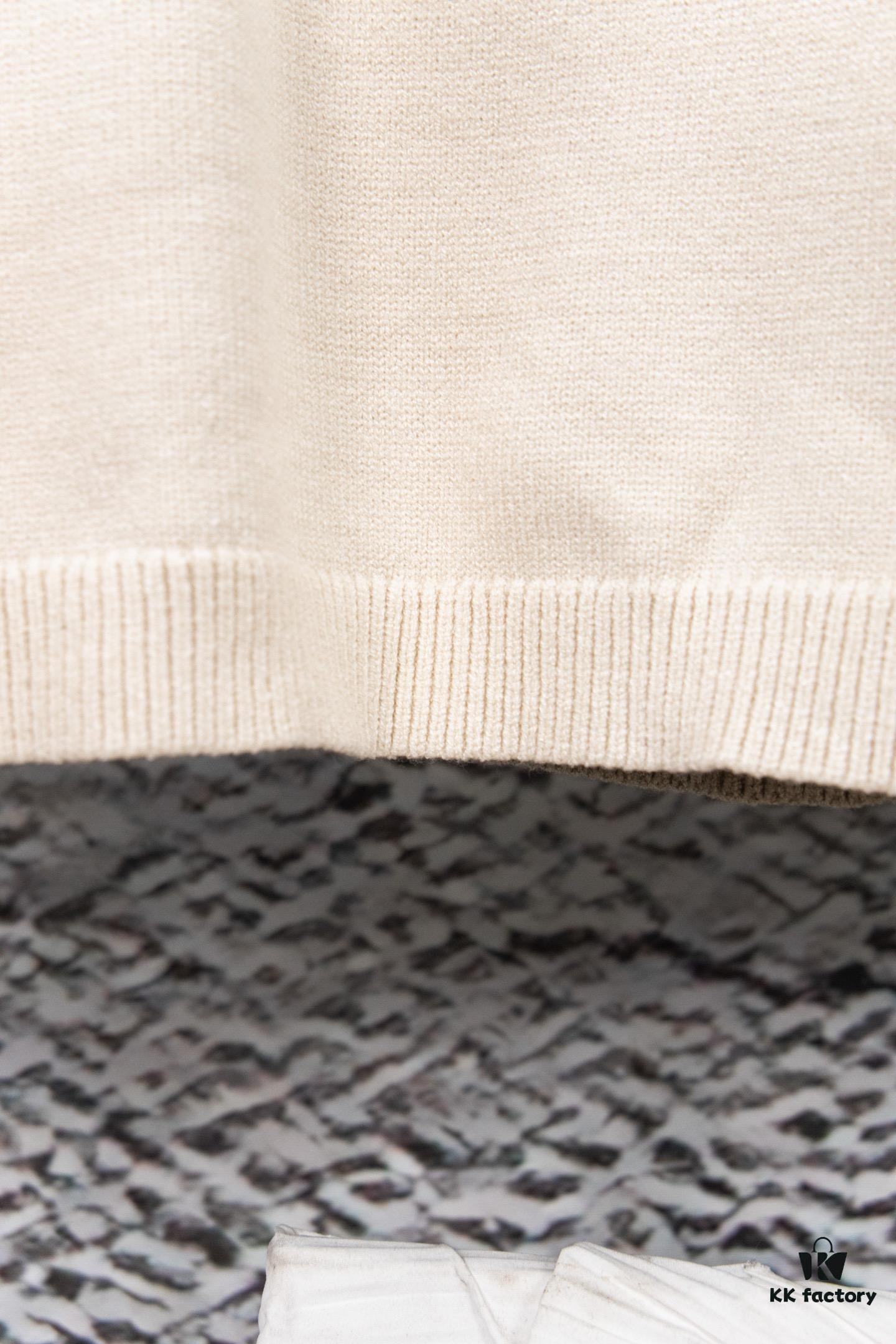 6931a0c9ccd8ab3d7af94aa8 New Loewe Colorblock Embroidered Collar Preppy Polo Knit Sweater with Slits