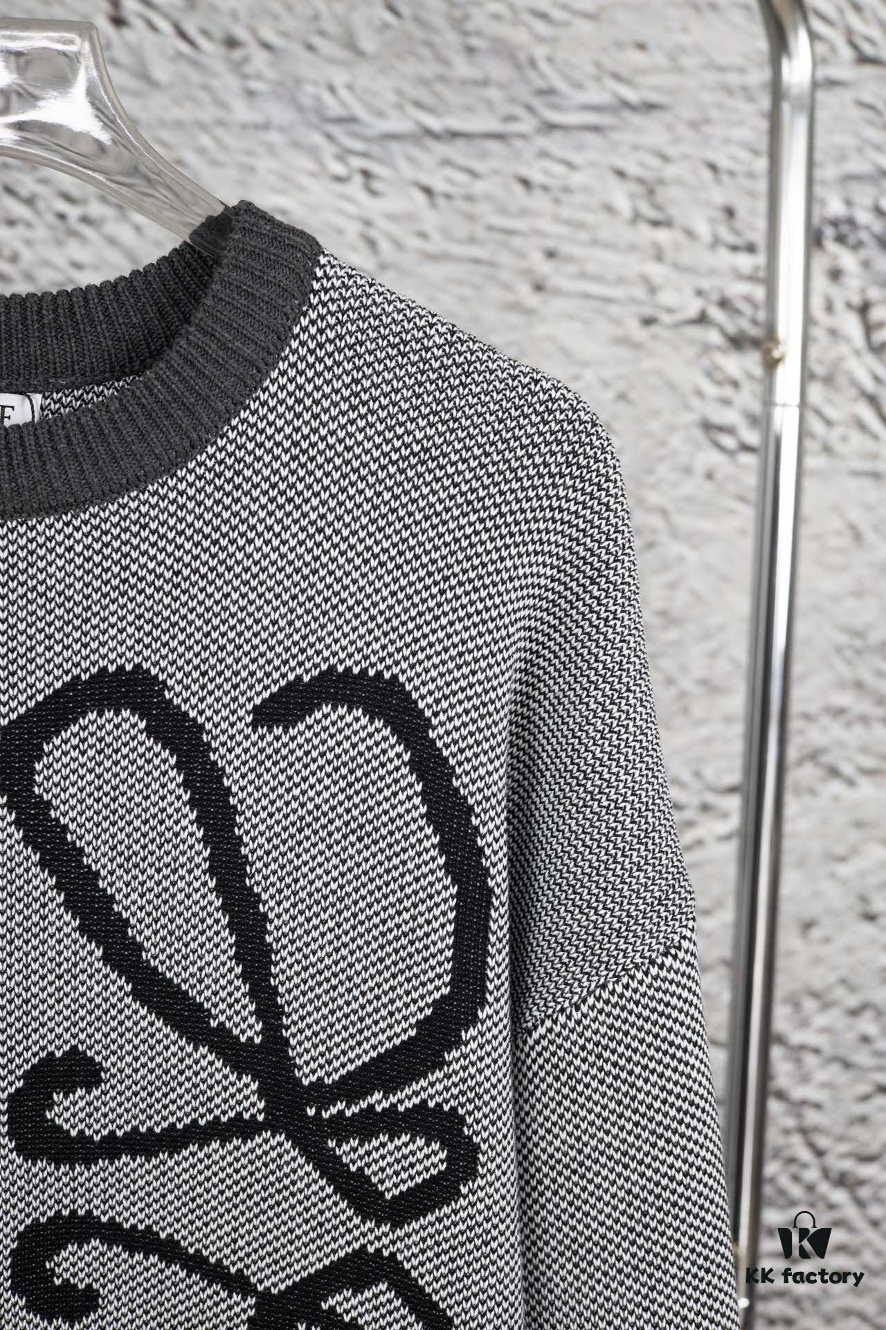 6931a0cdccd8ab3d7af94af2 New LOEWE 22SS Beautiful Heather Gray Jacquard Crew Neck Sweater Y002
