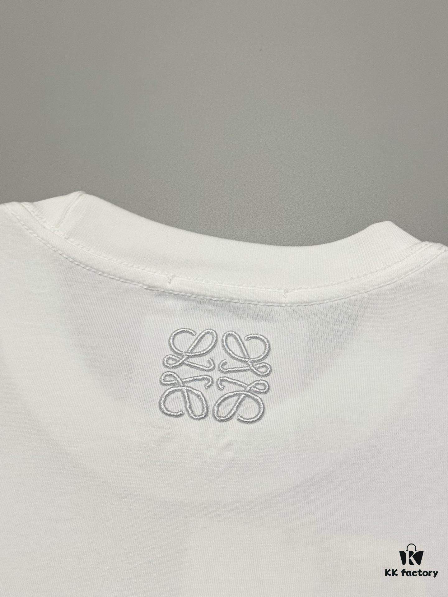 6931a0d0ccd8ab3d7af94b35 High-Quality Loewe 25SS Spring/Summer Collection Loewe x Suna Fujita Collaborative Series Embroidered Round-Neck Short-Sleeve T-Shirt with Contrast Color Logo and Cartoon Rabbit Motif