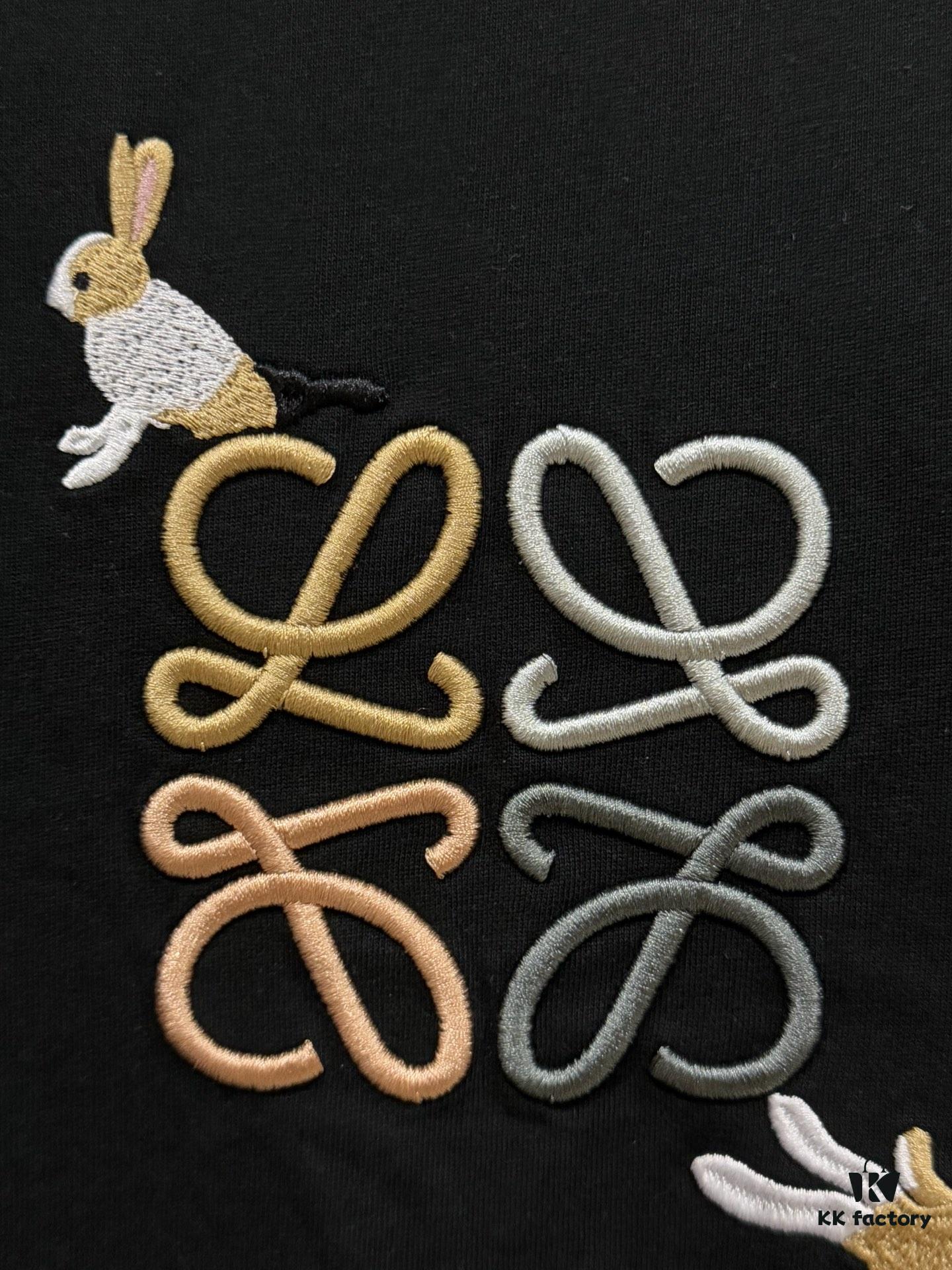 6931a0d1ccd8ab3d7af94b3d High-Quality Loewe 25SS Spring/Summer Collection Loewe x Suna Fujita Collaborative Series Embroidered Round-Neck Short-Sleeve T-Shirt, Color-Contrast Logo Embroidery on Chest with Cartoon Rabbit Theme, Cute and Fashionable Design, Imported Pallini Embroidery Machine Craftsmanship, Precise Stitching, Rich Colors and Textured Appearance, Well-Tailored Fit with Slight Neck Hugging, Made from 32s 280g Combed Full Cotton Fabric Offering Soft Luster, Skin-Friendly, Breathable and Structured Drape, Unisex Wear for Both Men and Women