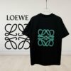 6931a0d2ccd8ab3d7af94b5e High-Quality Loewe 25SS Spring/Summer New Embroidered Logo Round Neck Short Sleeve T-Shirt, Original Fabric, Influencer and Celebrity Style, Front and Back with Spray-Painted 3D Embroidery, High-End Craftsmanship, Made of 32-Single 280g Combed Pure Cotton Fabric, Extremely Comfortable to Touch, Super Versatile and Stylish, Unisex Design, Complete with Three Labels, Not Ordinary Market Version, Quality Guaranteed
