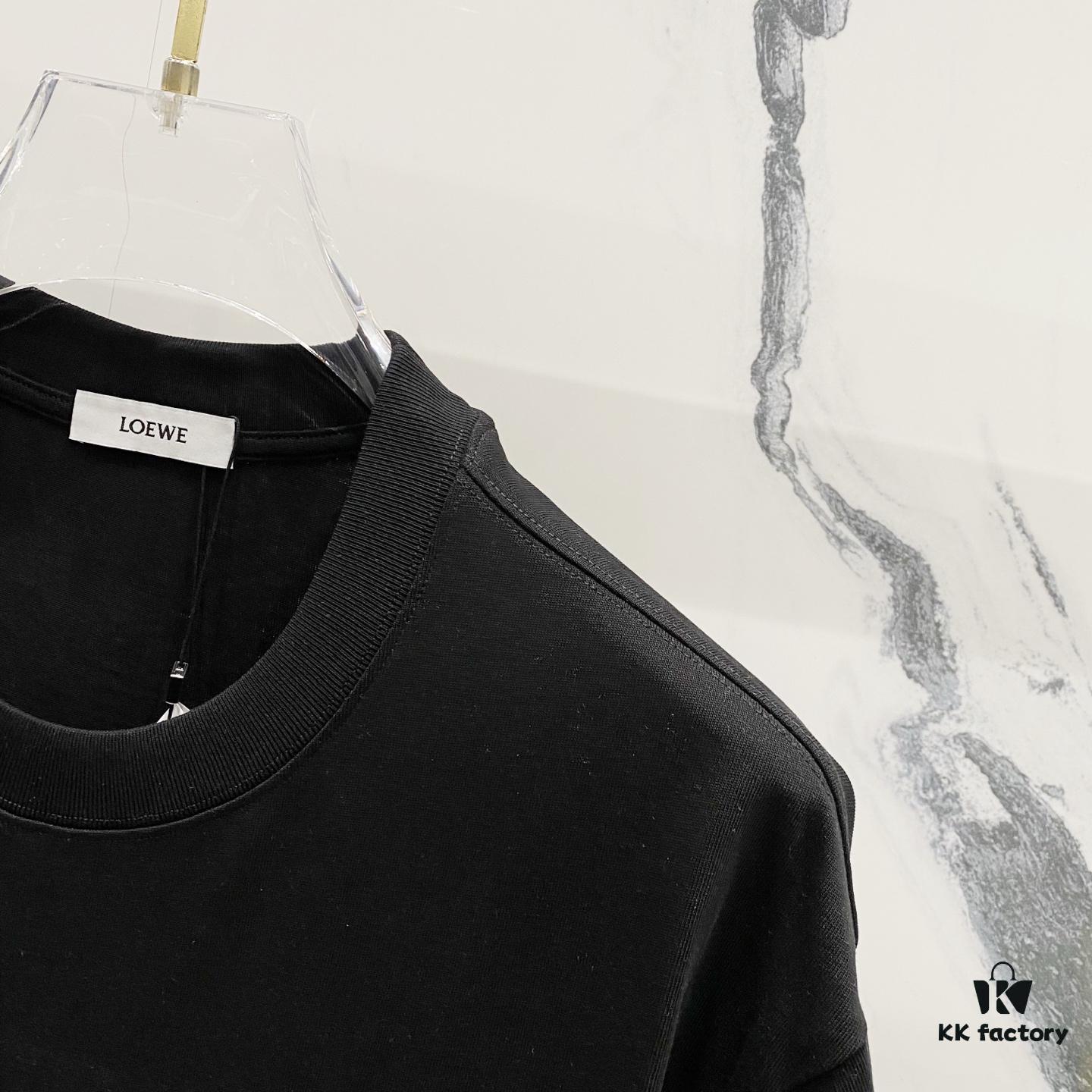 6931a0d3ccd8ab3d7af94b7a LOEWE 320g Crew Neck Short Sleeve T-Shirt, Solid Color with Embroidered Logo on Chest