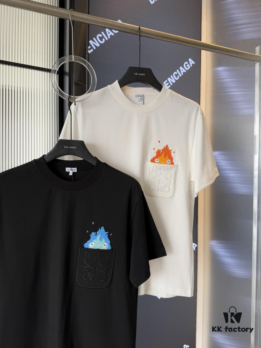 6931a0d6ccd8ab3d7af94bad LOEWE x Spirited Away Collaboration Flame Embroidered Doll Washed Cotton T-Shirt
