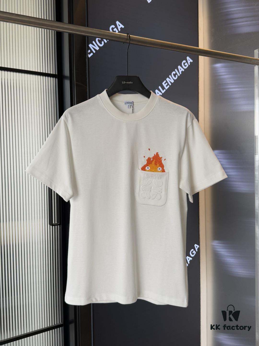 6931a0d6ccd8ab3d7af94bb2 LOEWE x Spirited Away Collaboration Flame Embroidered Doll Washed Cotton T-Shirt