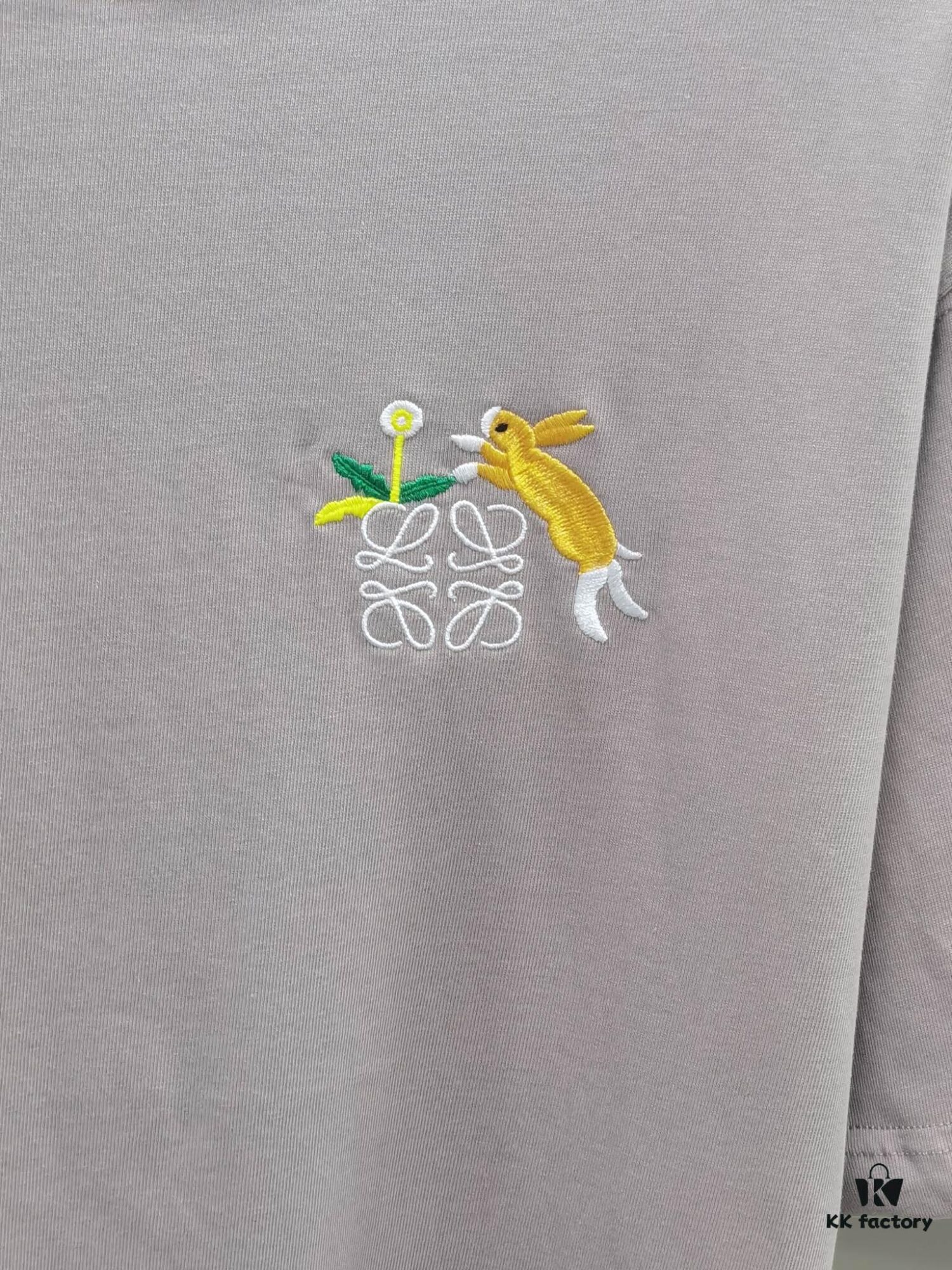 6931a0d7ccd8ab3d7af94bc0 Loewe Embroidered Short Sleeve T-Shirt (Top Quality Version, Different from Standard Stock)