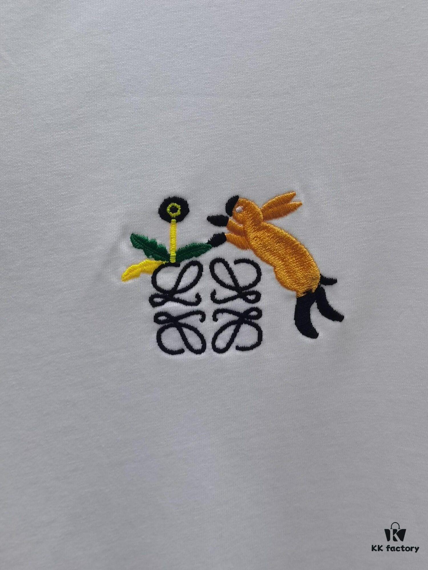 6931a0d7ccd8ab3d7af94bc6 Loewe Embroidered Short Sleeve T-Shirt (Top Quality Version, Different from Standard Stock)
