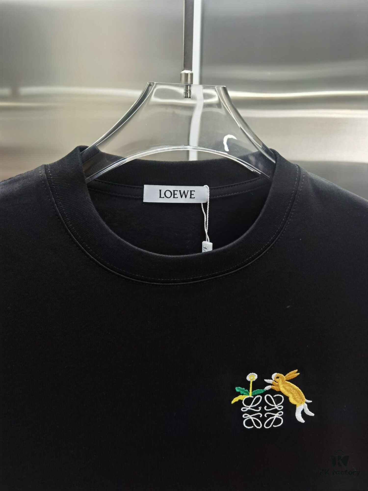 6931a0d7ccd8ab3d7af94bca Loewe Embroidered Short Sleeve T-Shirt (Top-tier Quality, Distinguished from Standard Version)