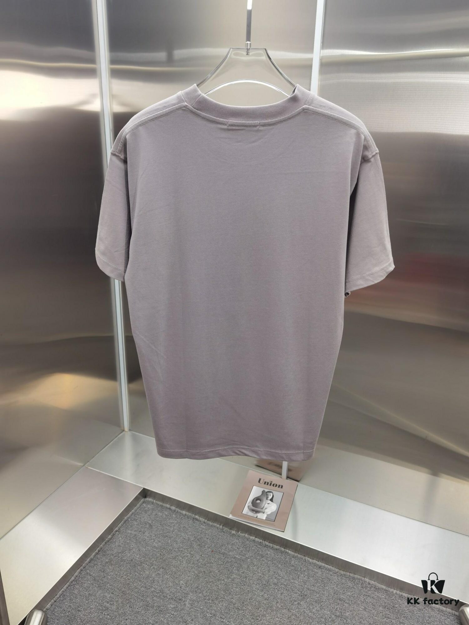 6931a0d8ccd8ab3d7af94bd5 Loewe Embroidered Short Sleeve T-Shirt (Top Quality Version, Different from Common Stock)