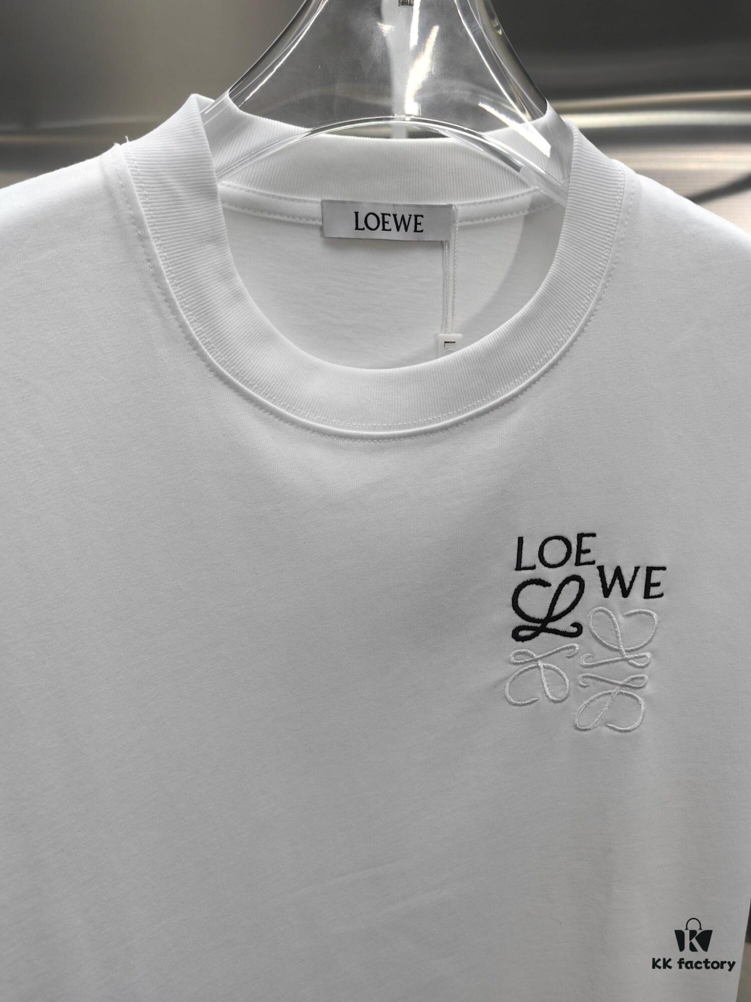 6931a0d9ccd8ab3d7af94be8 Loewe Embroidered Short Sleeve T-Shirt (Top Quality Version, Distinct from Standard)