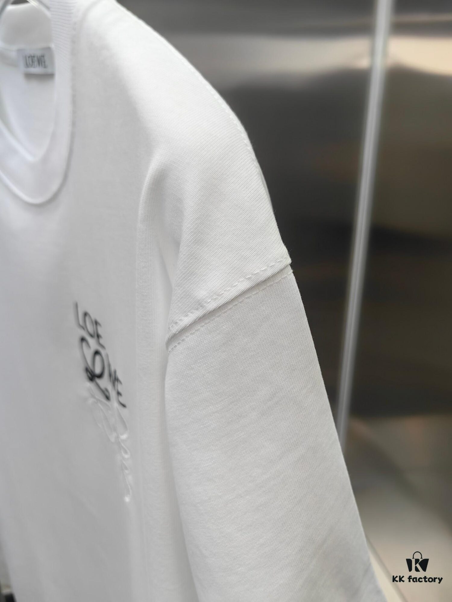 6931a0d9ccd8ab3d7af94beb Loewe Embroidered Short Sleeve T-Shirt (Top Quality Version, Distinct from Standard)