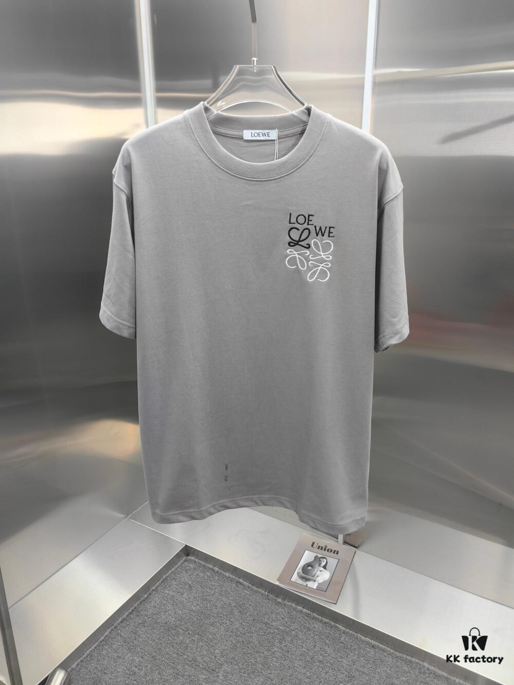 6931a0d9ccd8ab3d7af94bf2 Loewe Embroidered Short Sleeve T-Shirt (Top-tier Version, Distinct from Standard Stock) Unisex 100% Cotton Heavyweight Double Yarn Tee