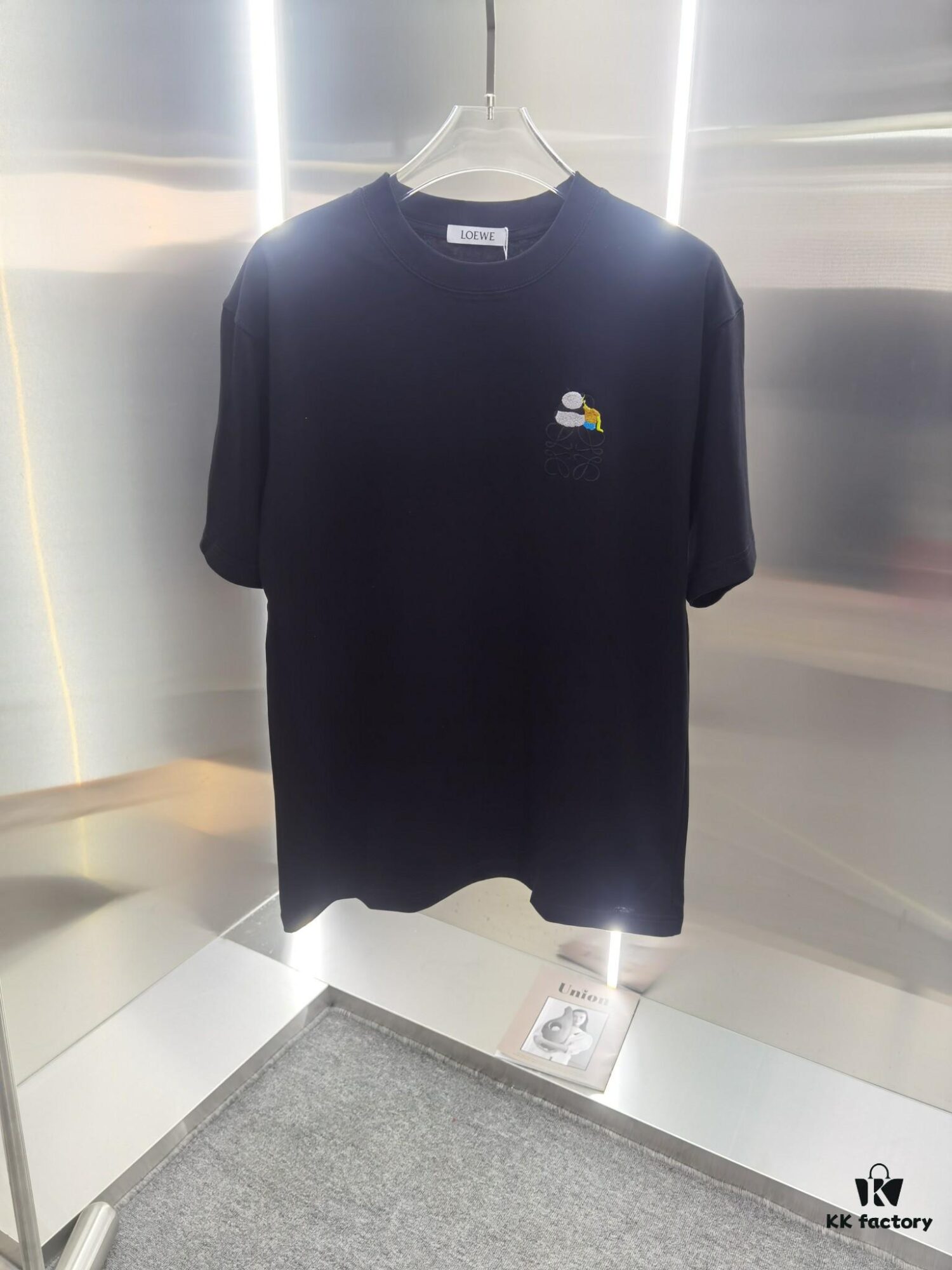 6931a0daccd8ab3d7af94bfe Loewe Embroidered Short Sleeve T-Shirt (Top Quality Version, Different from Standard Stock)
