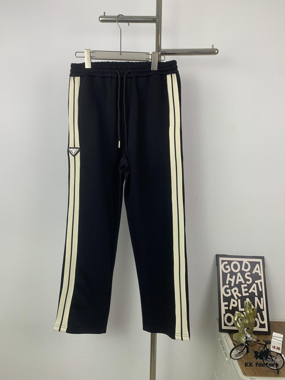 6931a0ecccd8ab3d7af94cb9 New Prada Triangle Logo Straight Sweatpants, PRADA Official Website ZP Synchronized New Arrival Sweatpants