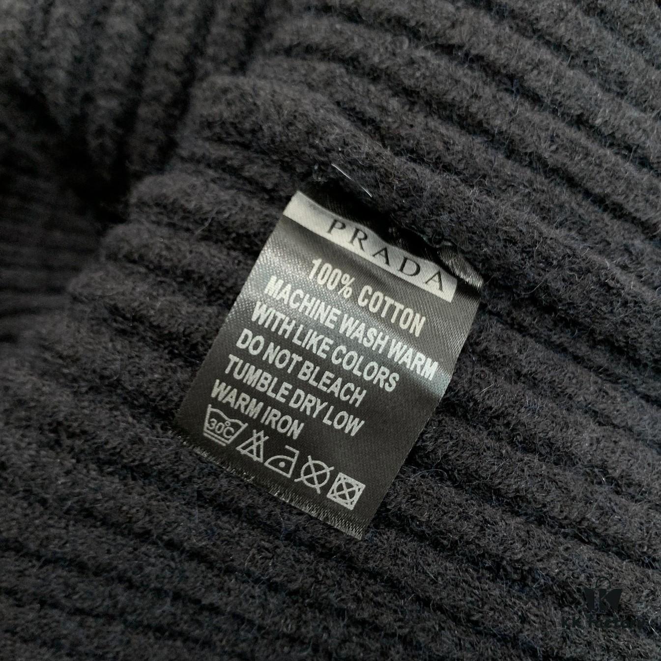 New PRADA Coarse Knit Wool Cardigan Unisex