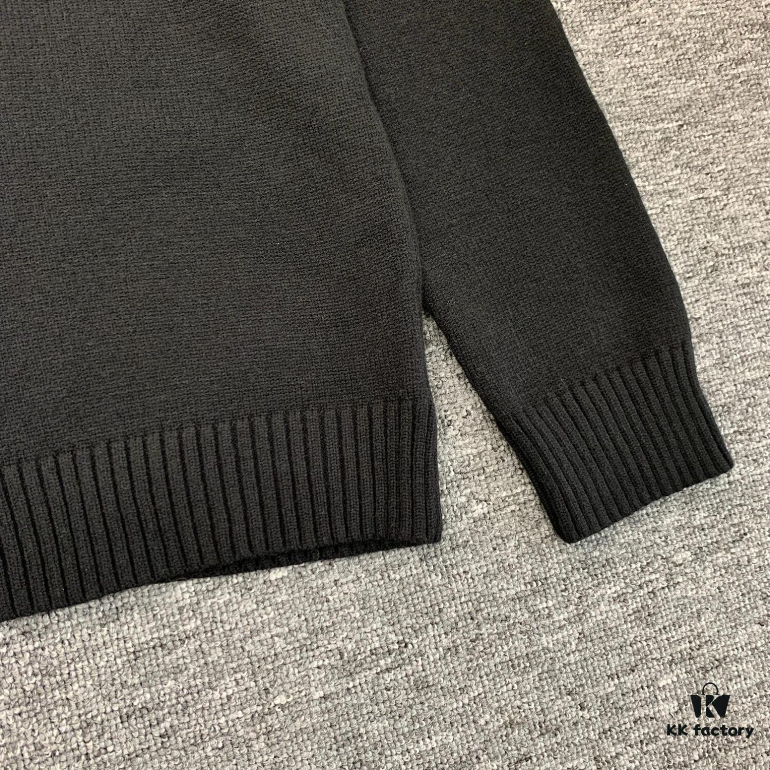 6931a0eeccd8ab3d7af94ce2 New Prada 23FW Fall/Winter Fashion Show Stand Collar Zipper Knit Cardigan Sweater