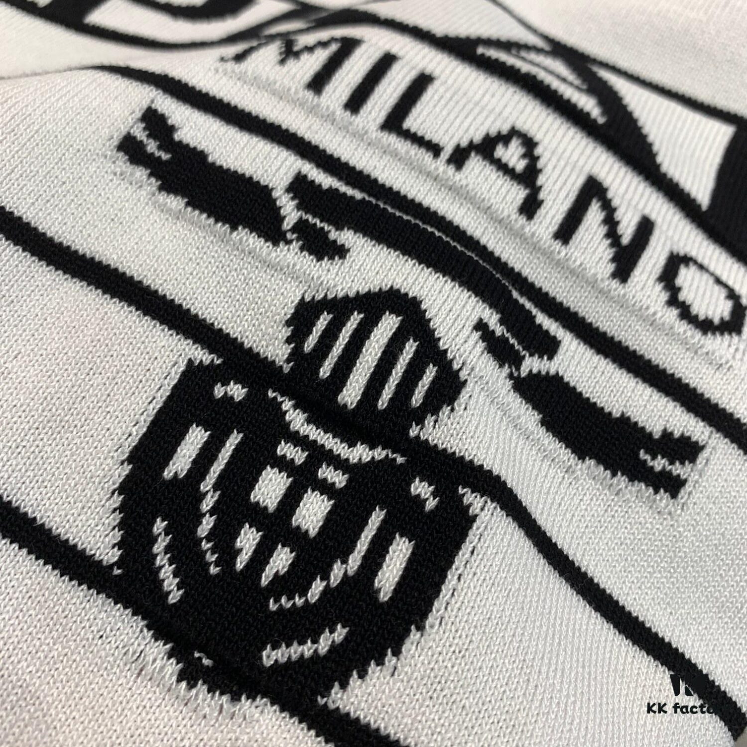 6931a0efccd8ab3d7af94cec New Prada Striped Classic Logo Short Sleeve T-Shirt