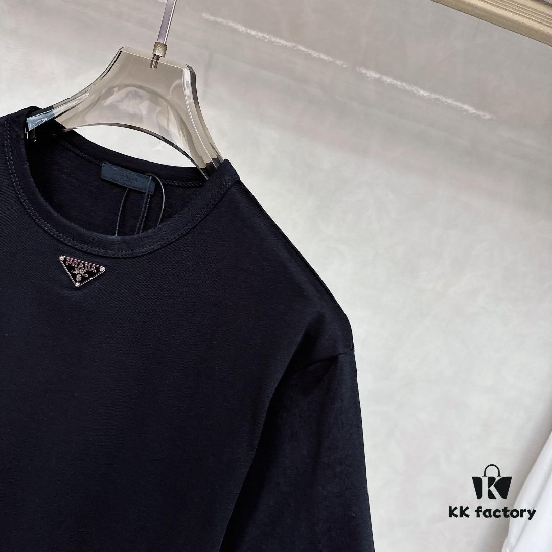 6931a0f5ccd8ab3d7af94d6c PRADA Triangle Logo Short Sleeve T-Shirt