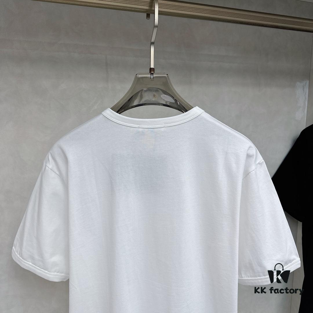 6931a0f6ccd8ab3d7af94d7a PRADA Logo Triangle Short Sleeve T-Shirt