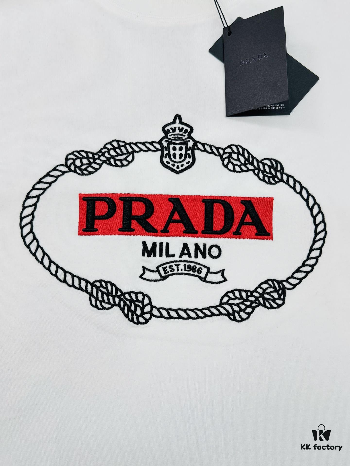 Prada New 2025 Unisex T-Shirt – Basic Style with Premium Embroidered Logo, Heavyweight 280g Soft Cotton, Relaxed Fit