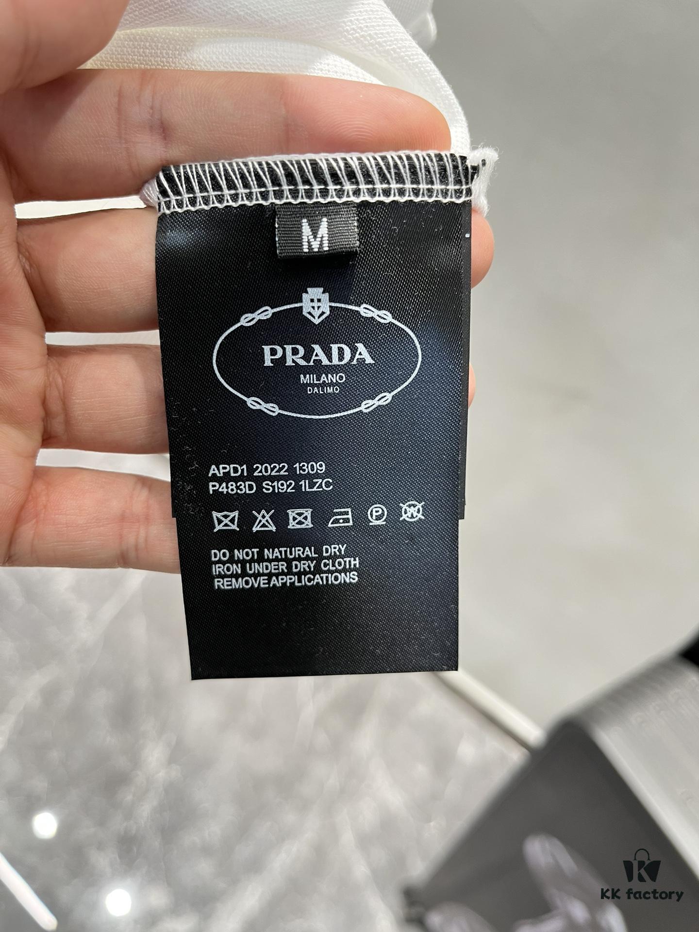 6931a102ccd8ab3d7af94e6d PRADA 2025S New Arrival Recommended Classic Embroidered Polo Shirt