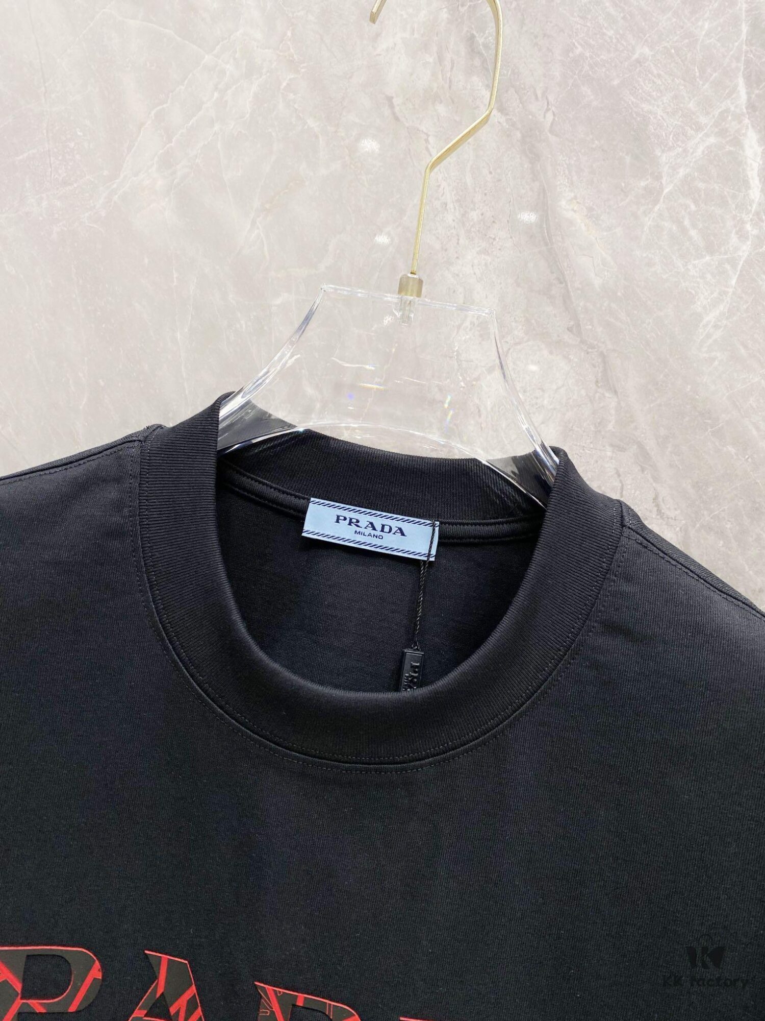 6931a107ccd8ab3d7af94eb3 Prada 25SS New Round Neck T-Shirt! Must-Have for Fashion Enthusiasts! Custom 3D Rubber Logo on Chest, Classic Colors with Stylish Appeal, Youthful and Vibrant Design. Crafted from 280g High-Quality Cotton for Exceptional Comfort and Soft, Textured Handfeel.