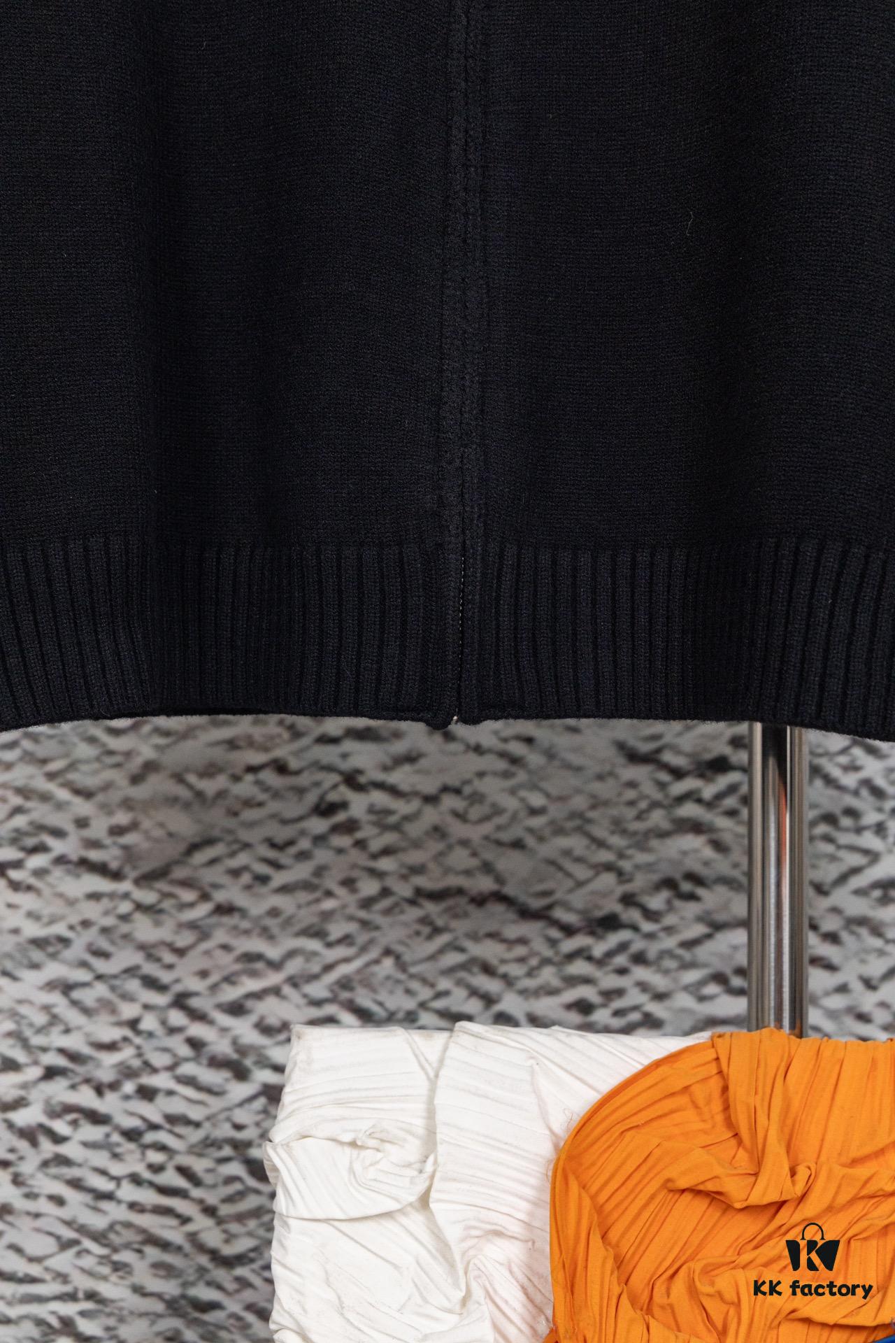 6931a10accd8ab3d7af94eed Prada Jacquard Letter Knit Sweater Coat Y077