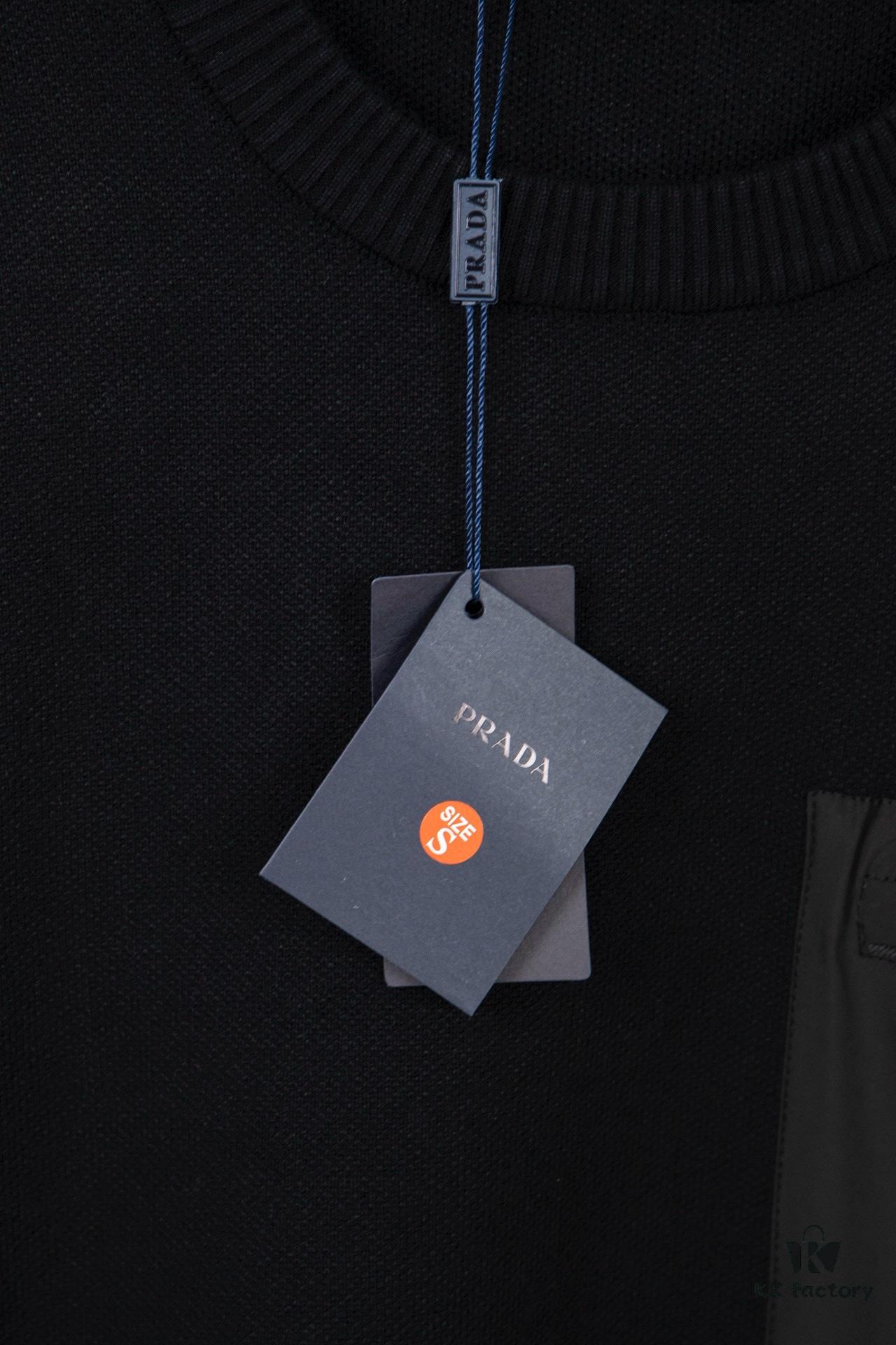 6931a10cccd8ab3d7af94f1e PRADA/Prada 22SS Triangle Logo Pocket Knit Long-Sleeve Sweater