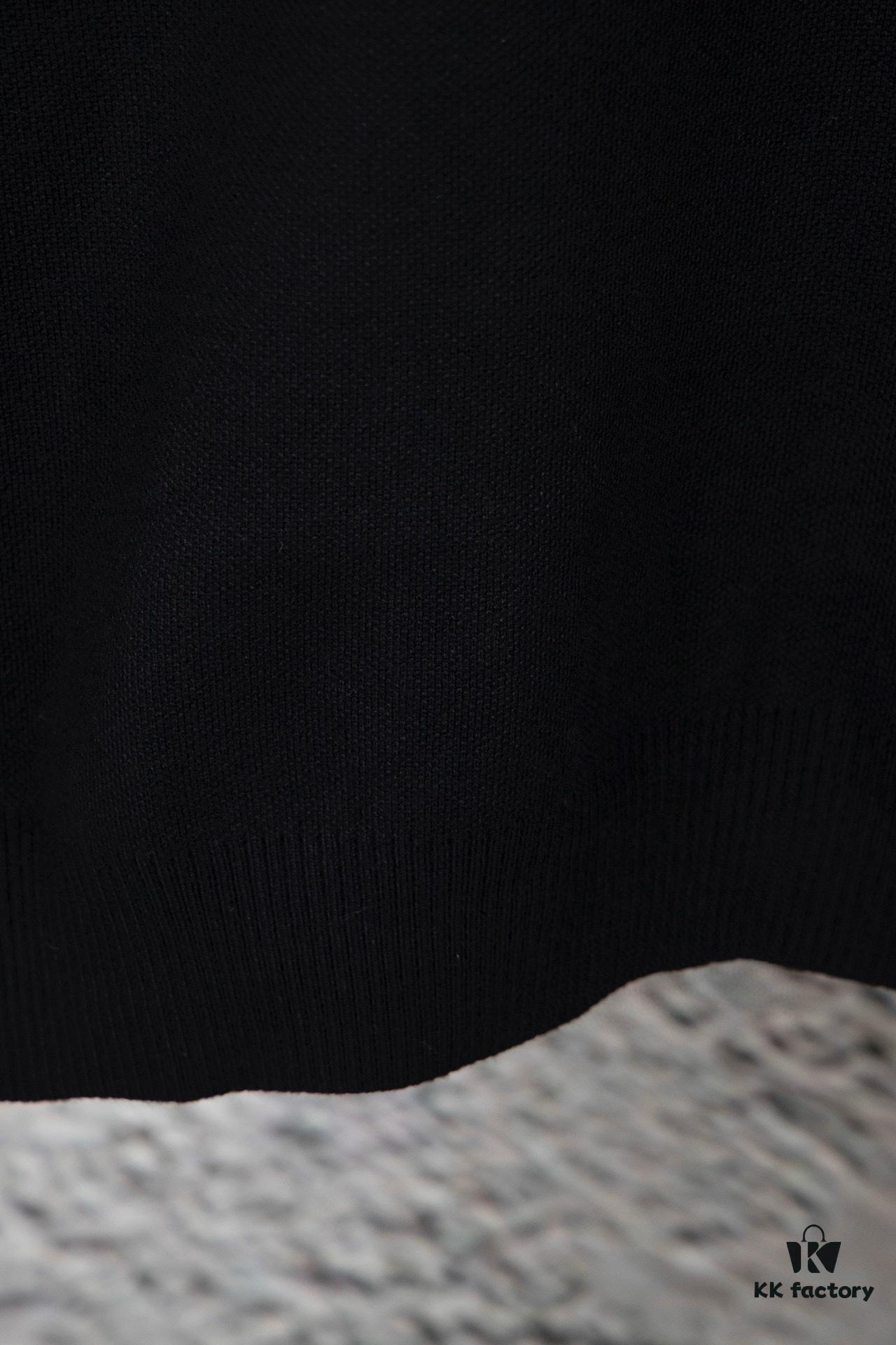 6931a10dccd8ab3d7af94f23 PRADA/Prada 22SS Triangle Logo Pocket Knit Long-Sleeve Sweater
