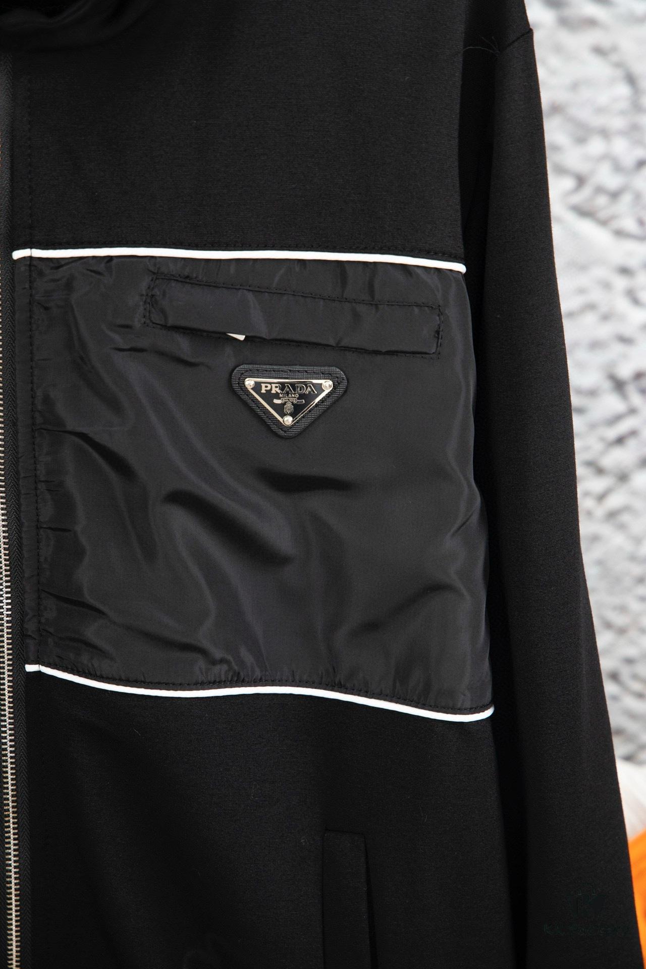 New PRADA Triangle Logo Patched Stand Collar Jacket Unisex Couples Style