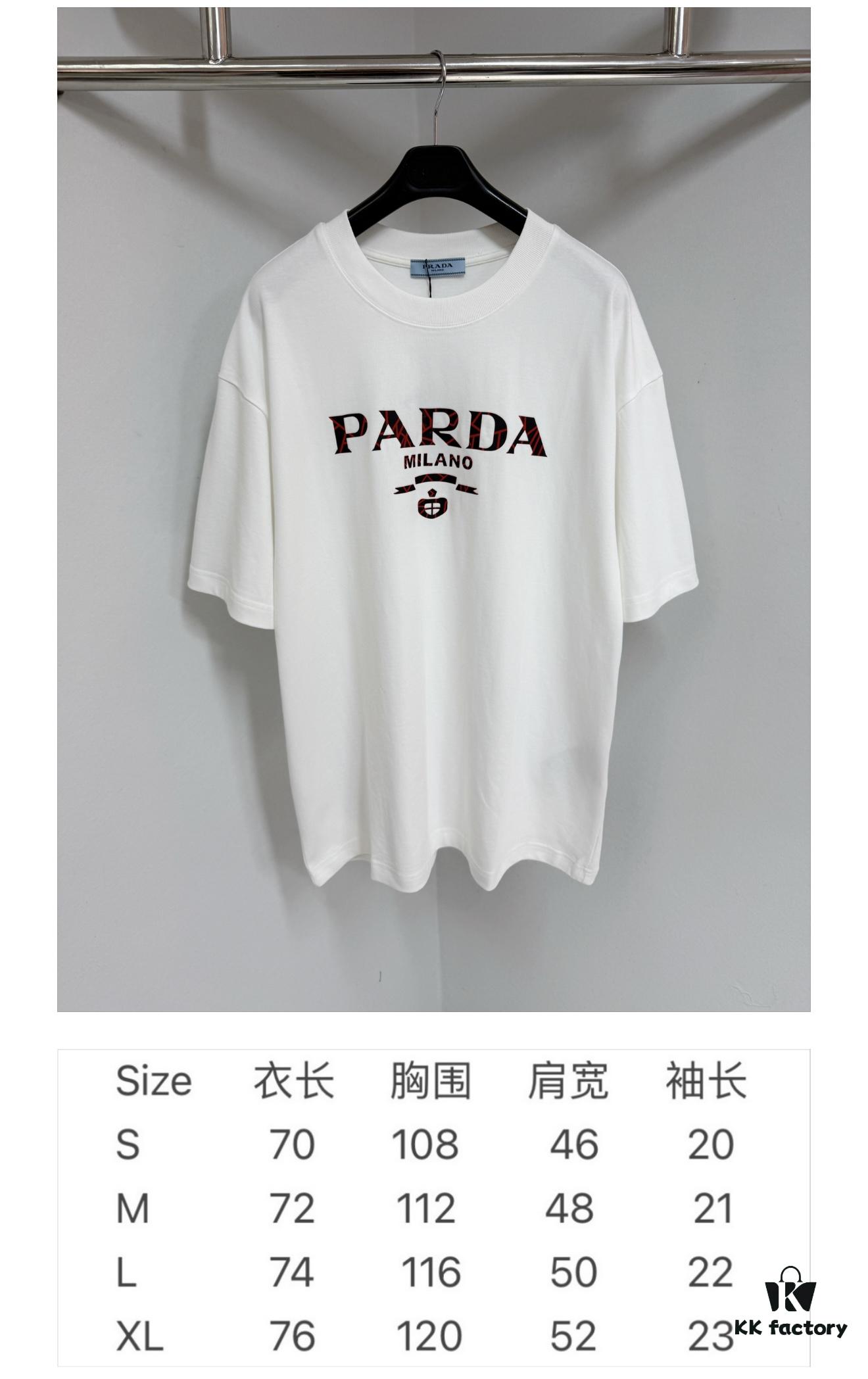 PRADA 25SS Letter Short-Sleeve T-Shirt, Made from 300g 100% Cotton Fabric with Washed Finish for Enhanced Softness and Comfort, Skin-Friendly, Breathable, and Anti-Pilling