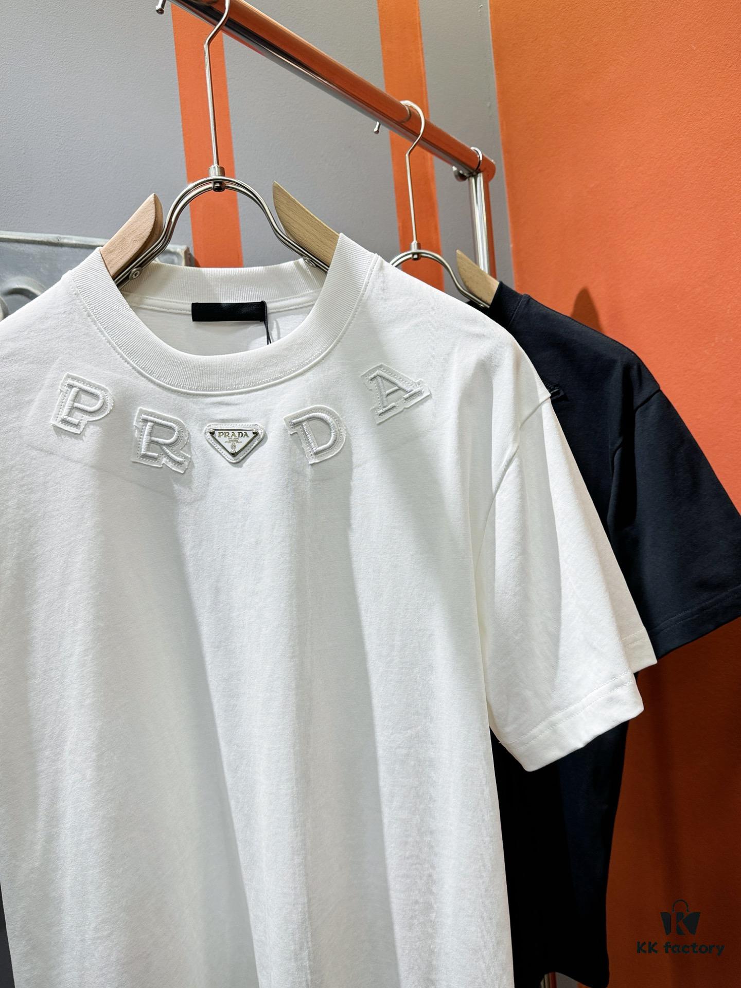 6931a113ccd8ab3d7af94fa0 PRADA 2025 Spring/Summer New Short Sleeve T-Shirt! Runway Design Fashion Casual Tee with Signature Logo – Soft 100% Cotton, Unisex Loose Fit