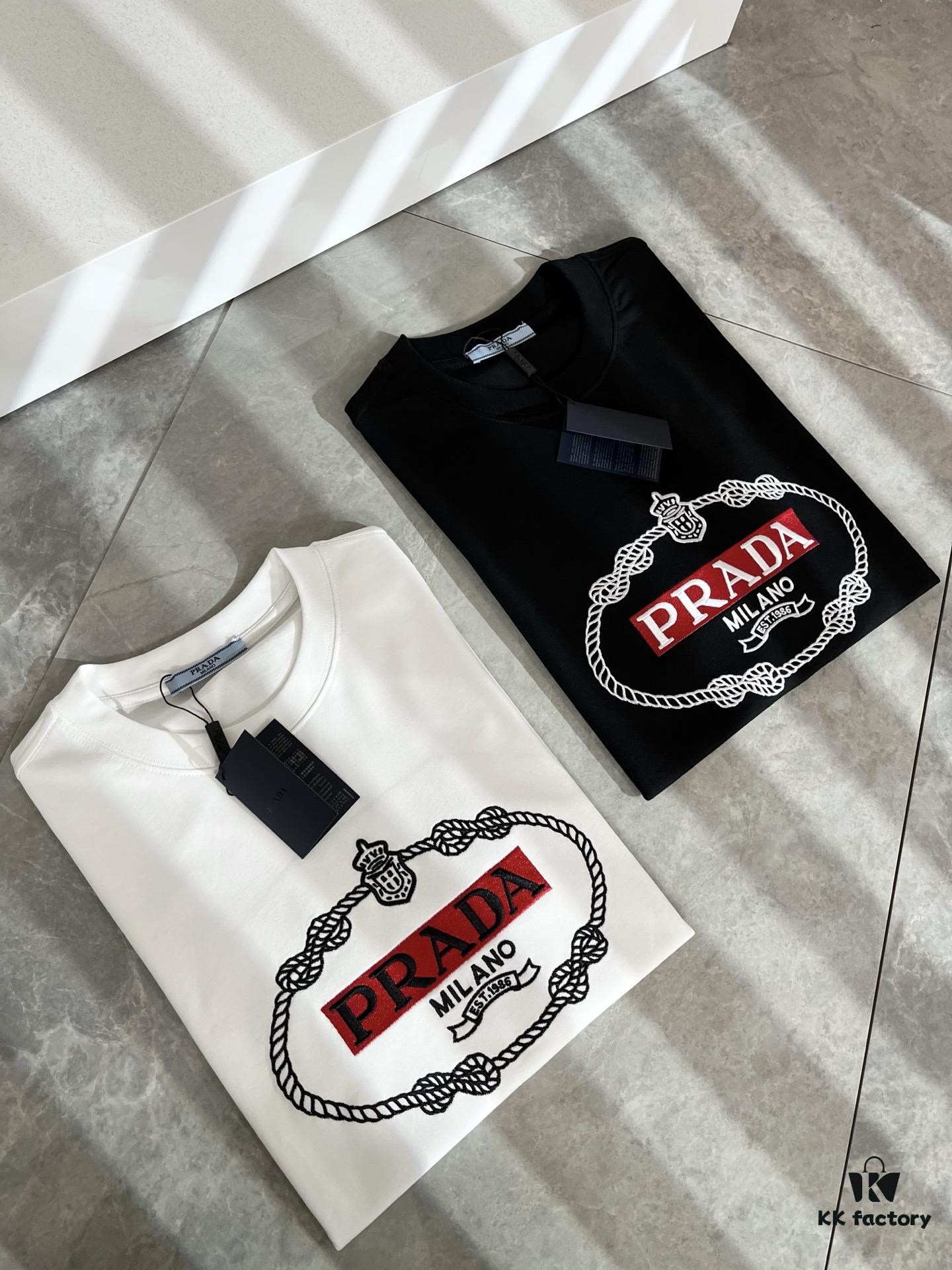 PRADA 2025 Spring/Summer New Unisex Short-Sleeve T-Shirt, Exclusive Online Launch