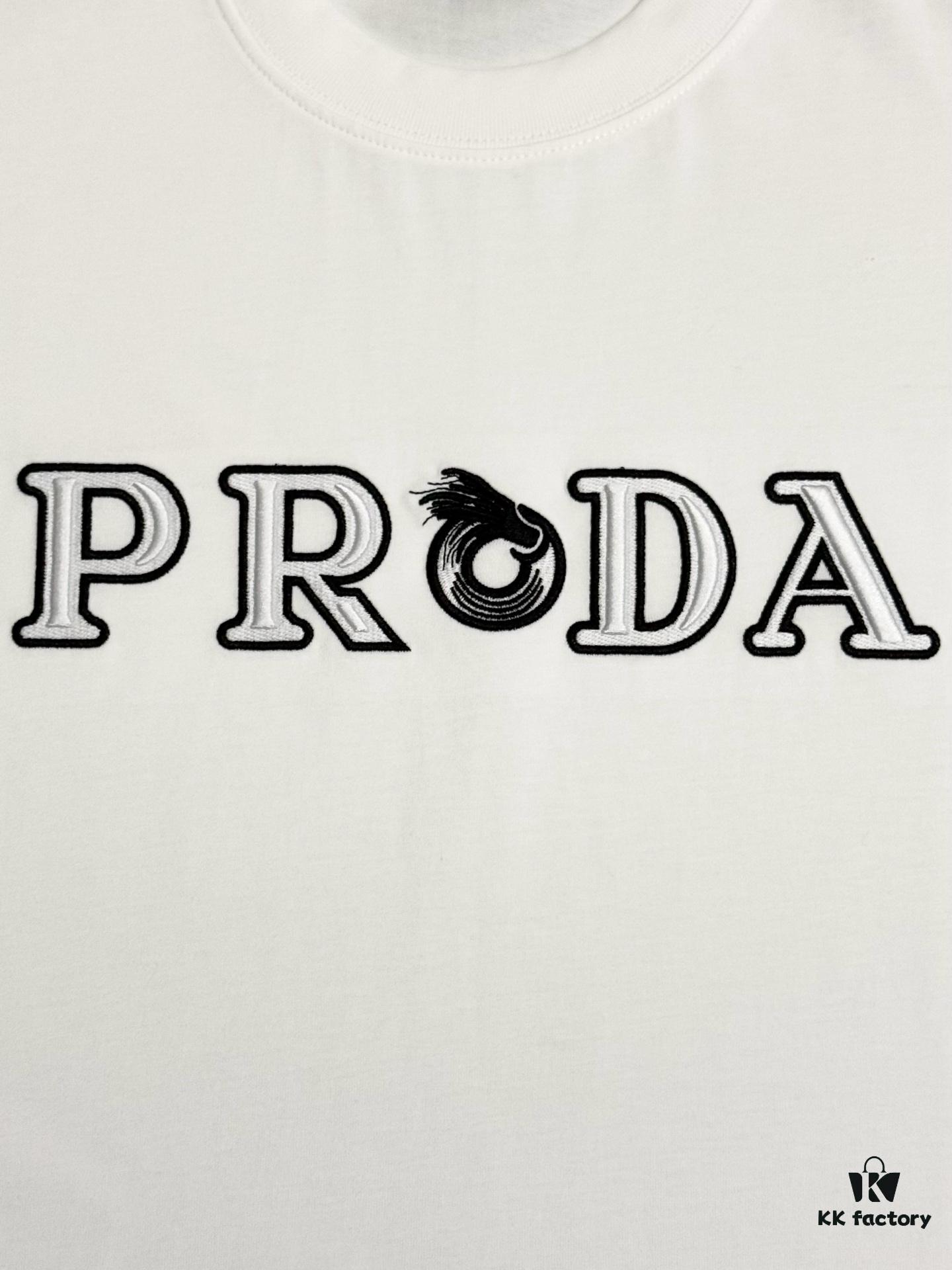 6931a116ccd8ab3d7af94fd7 Prada High-Version SS25 Spring/Summer Collection, In-Store Exclusive, Channel Luxury Item, Embroidered Logo Relief Series, Slightly Oversized Round-Neck Short-Sleeve T-Shirt