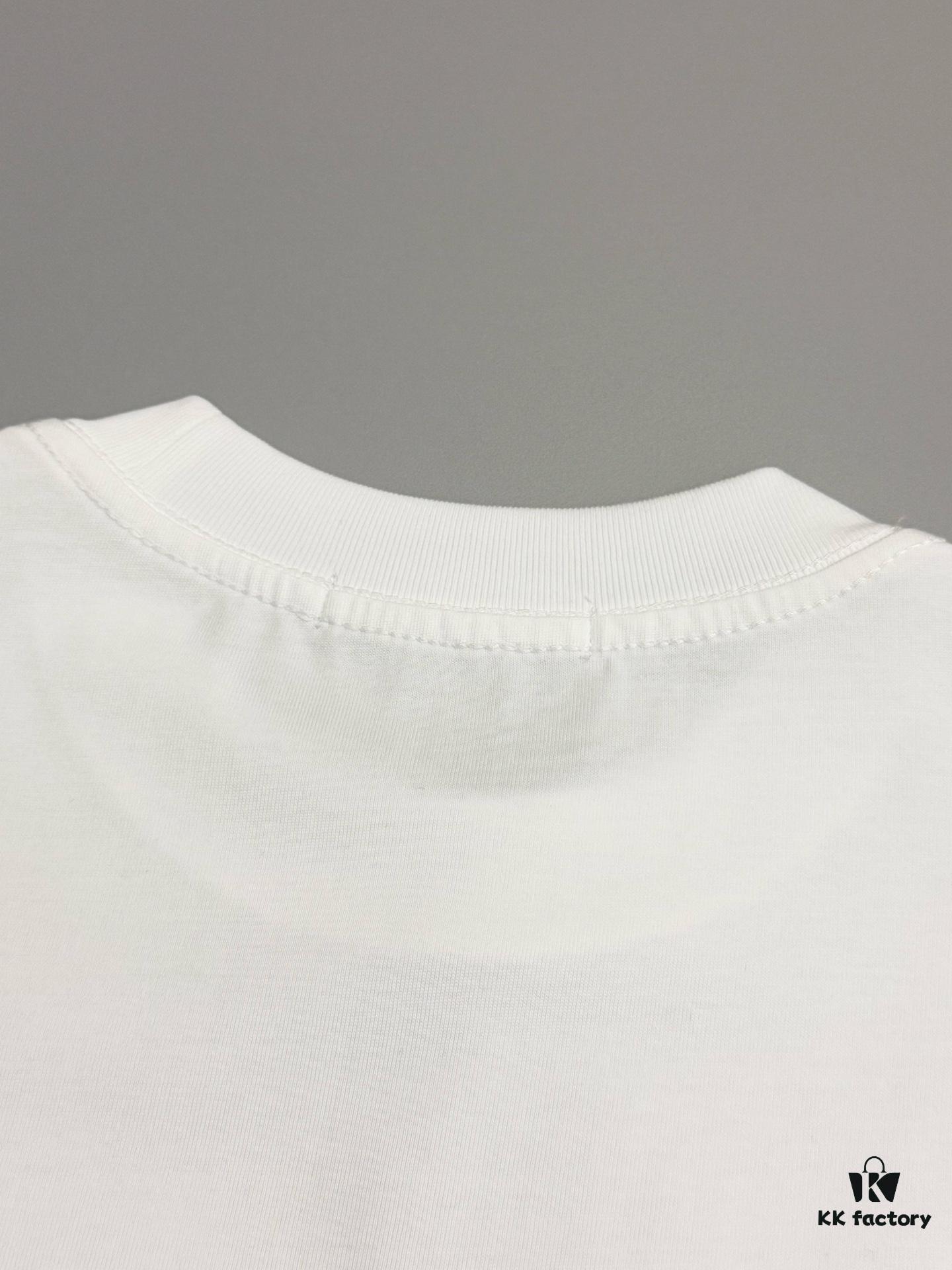 6931a117ccd8ab3d7af94fda Prada High-Version SS25 Spring/Summer Collection, In-Store Exclusive, Channel Luxury Item, Embroidered Logo Relief Series, Slightly Oversized Round-Neck Short-Sleeve T-Shirt
