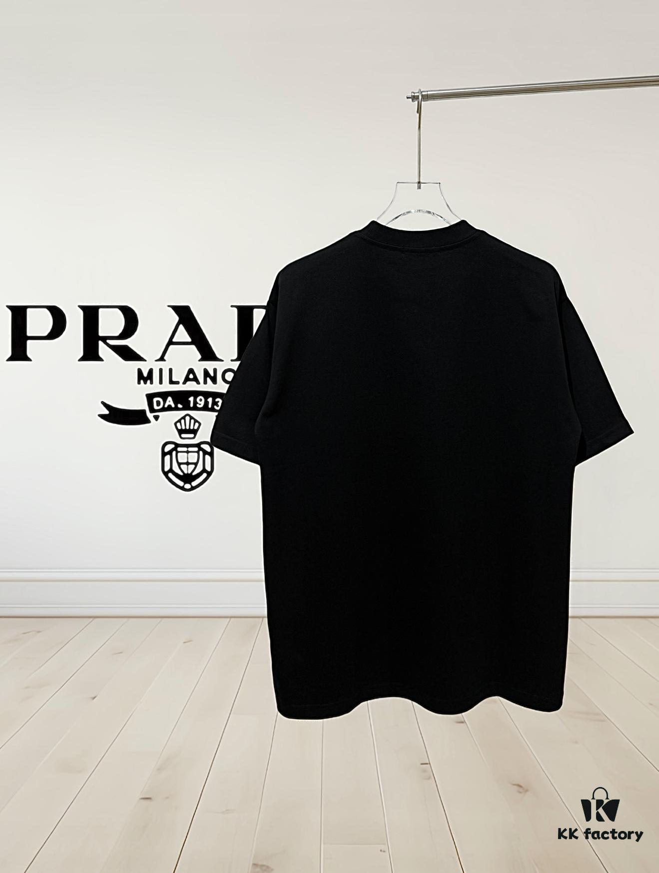 6931a117ccd8ab3d7af94fde Prada High-End SS25 Spring/Summer Collection, In-Store Retail Quality, Embroidered Relief Letter Design, Crew Neck Short-Sleeve T-Shirt with Slightly Loose Fit